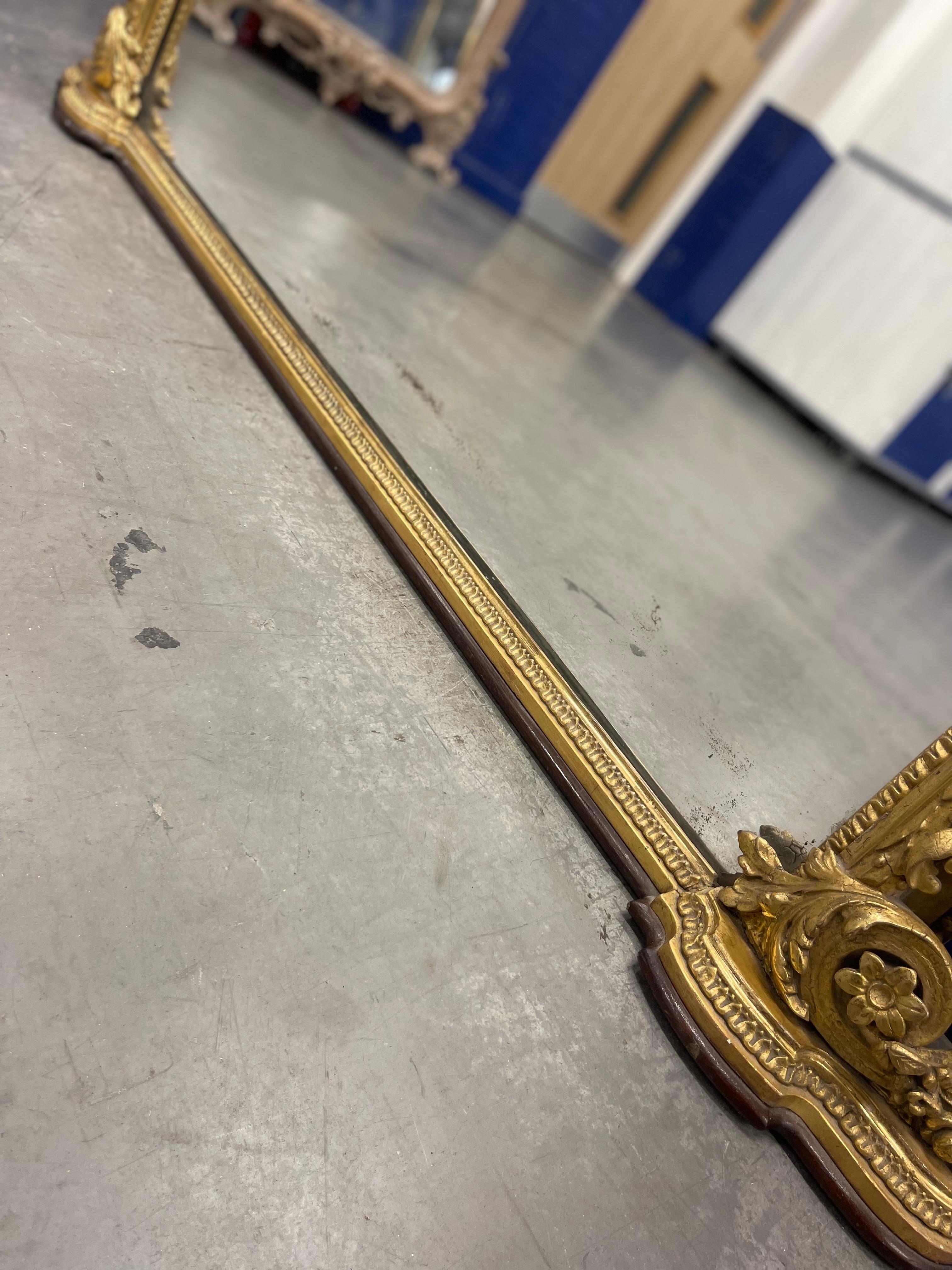 Miroir de cheminée du 19ème siècle en vermeil en vente 2
