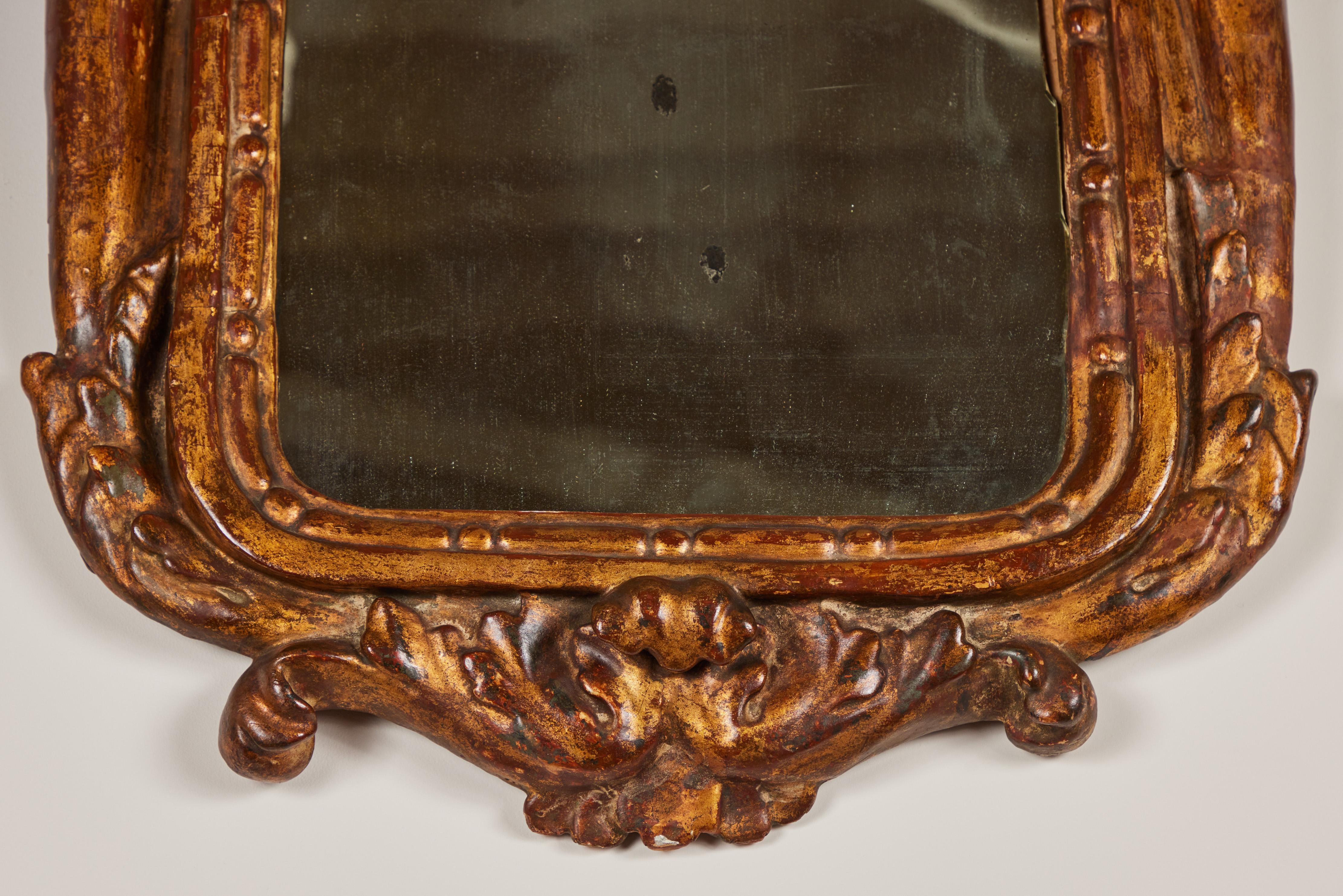 19th Century, Parcel Gilt Relief Mirrors In Good Condition For Sale In Newport Beach, CA