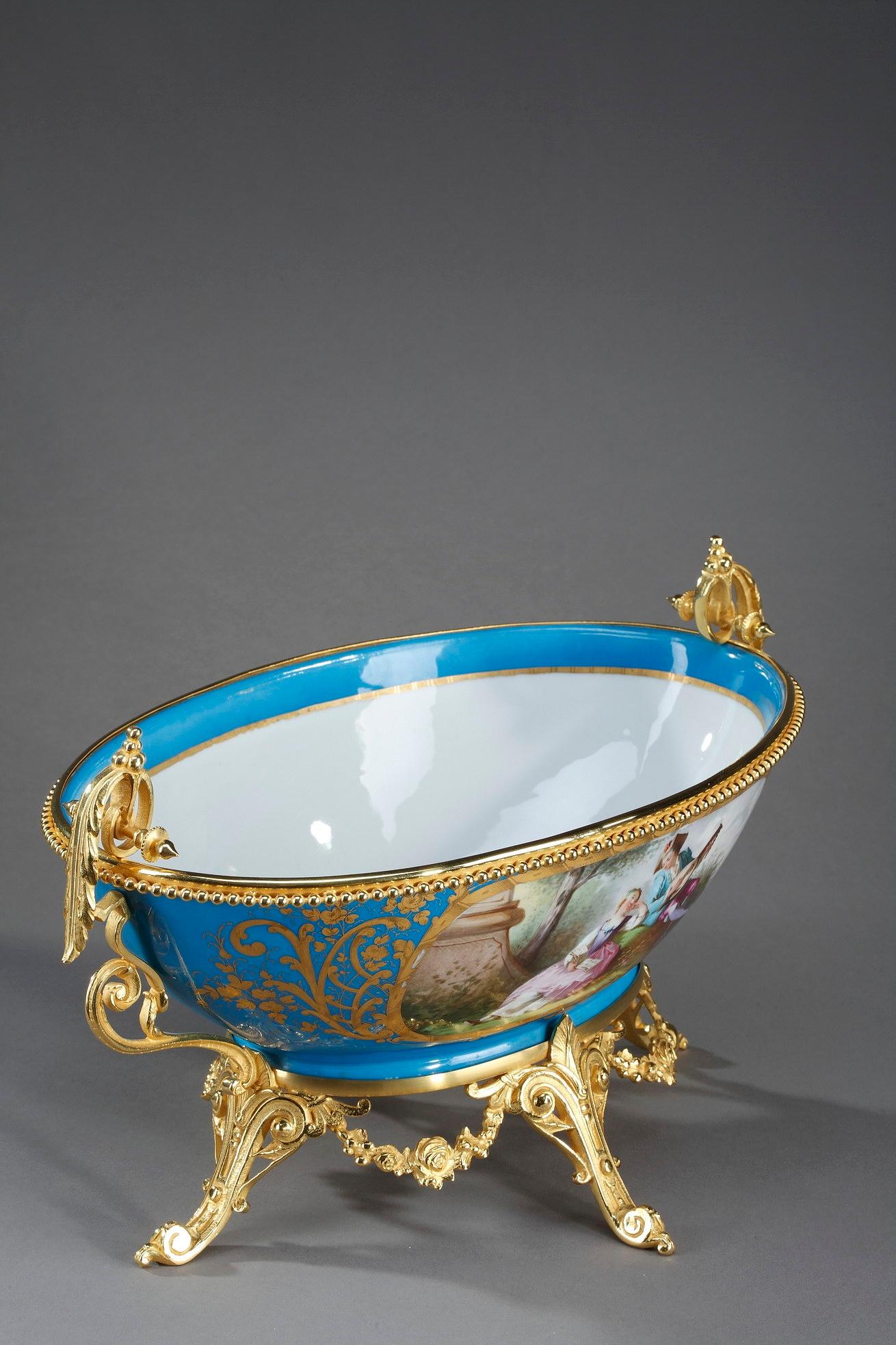 19th Century Paris Porcelain Cup With Gallant Scene 12
