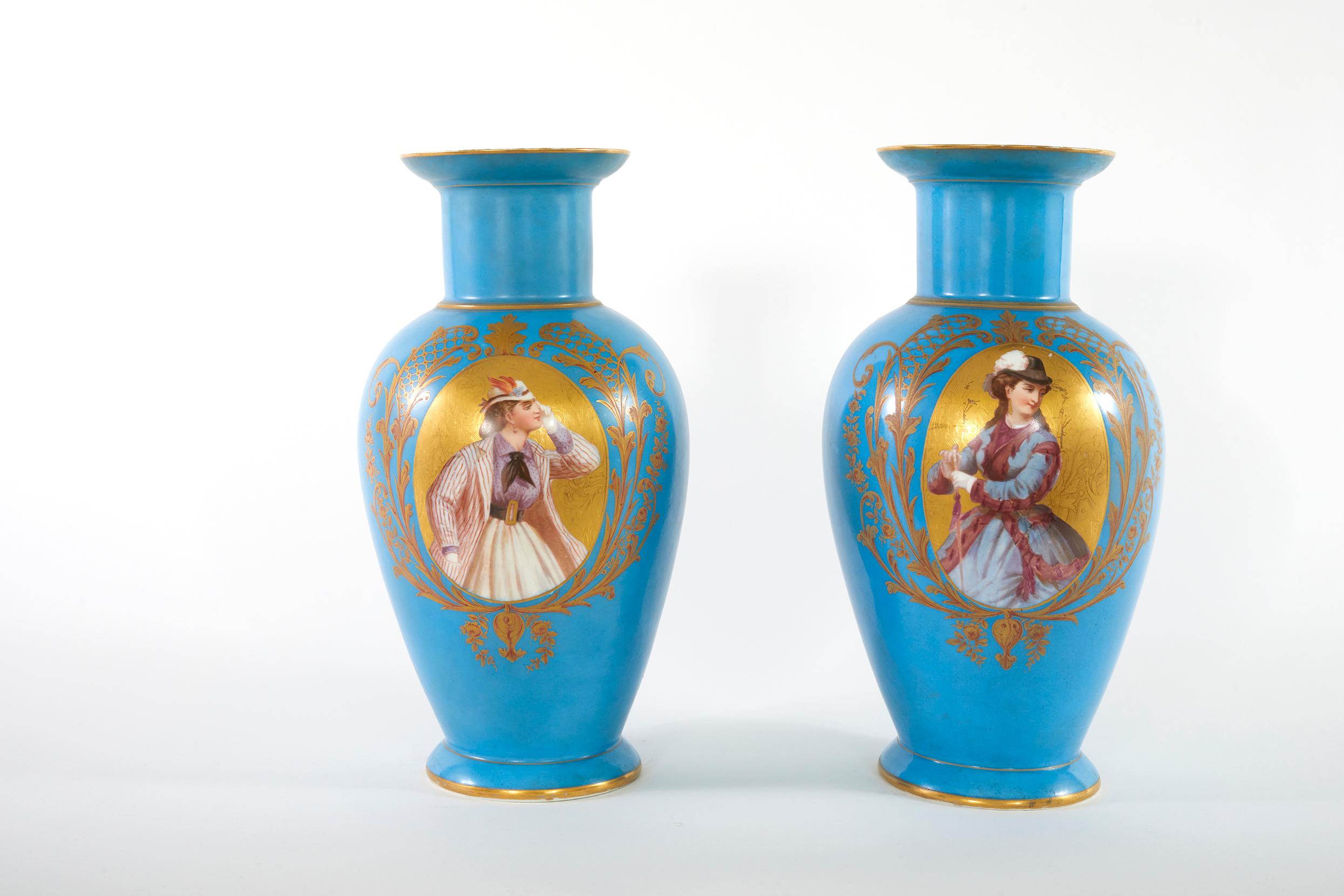 19th Century Paris Porcelain Pair Vases For Sale 3