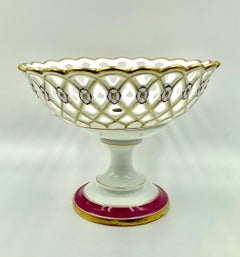 19th Century Paris Porcelain Reticulated Gold, Pink Neoclassical Centerpiece