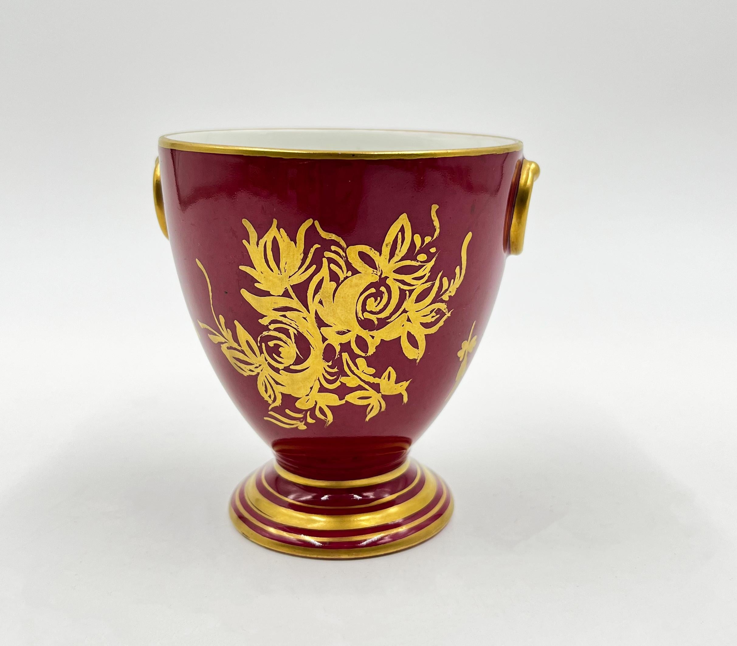19th Century Paris Porcelain Tea Set Featuring Napoleonic Portraits For Sale 2