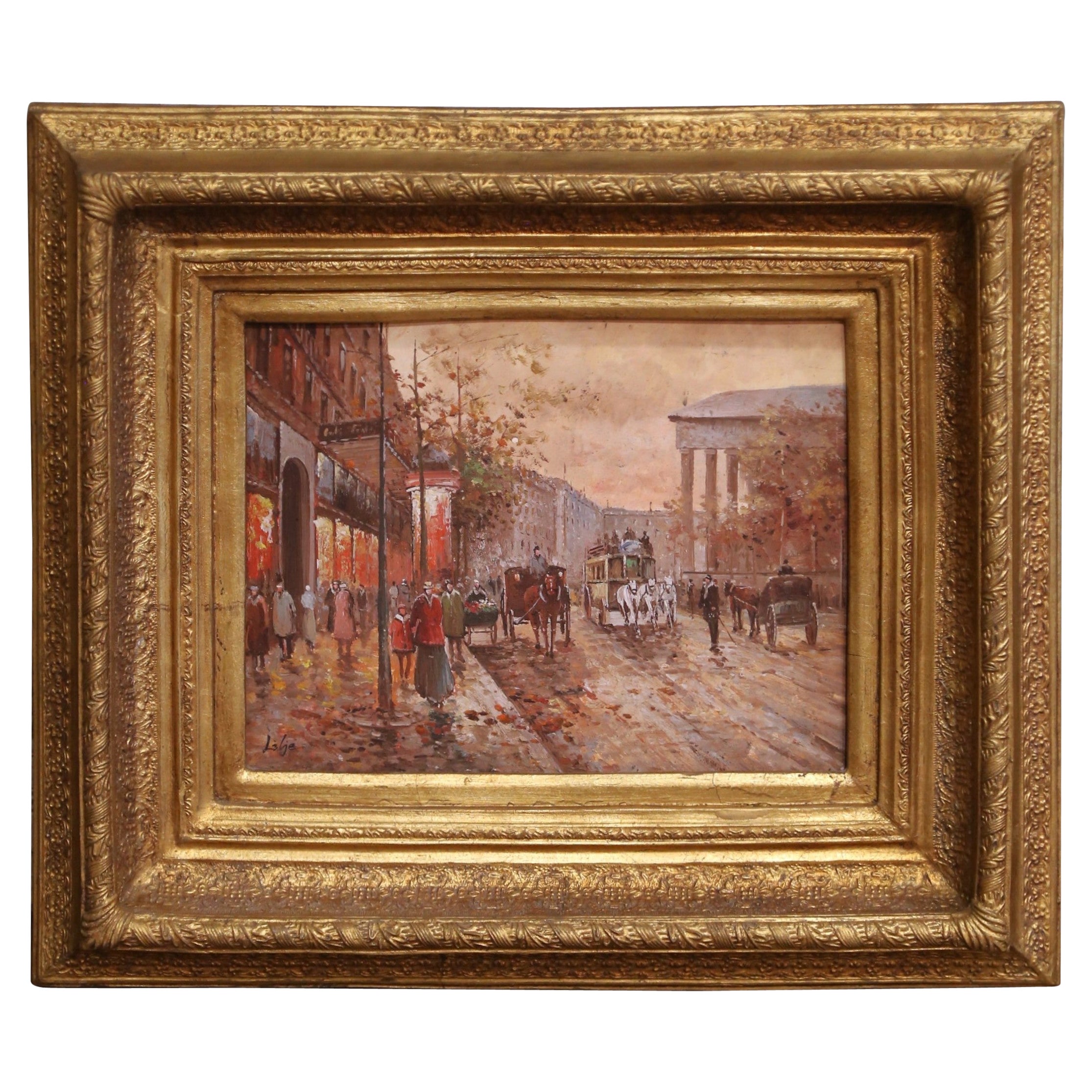 Scène de rue à Paris, 19e siècle Huile sur panneau dans un cadre en bois doré Signée L. Leje en vente