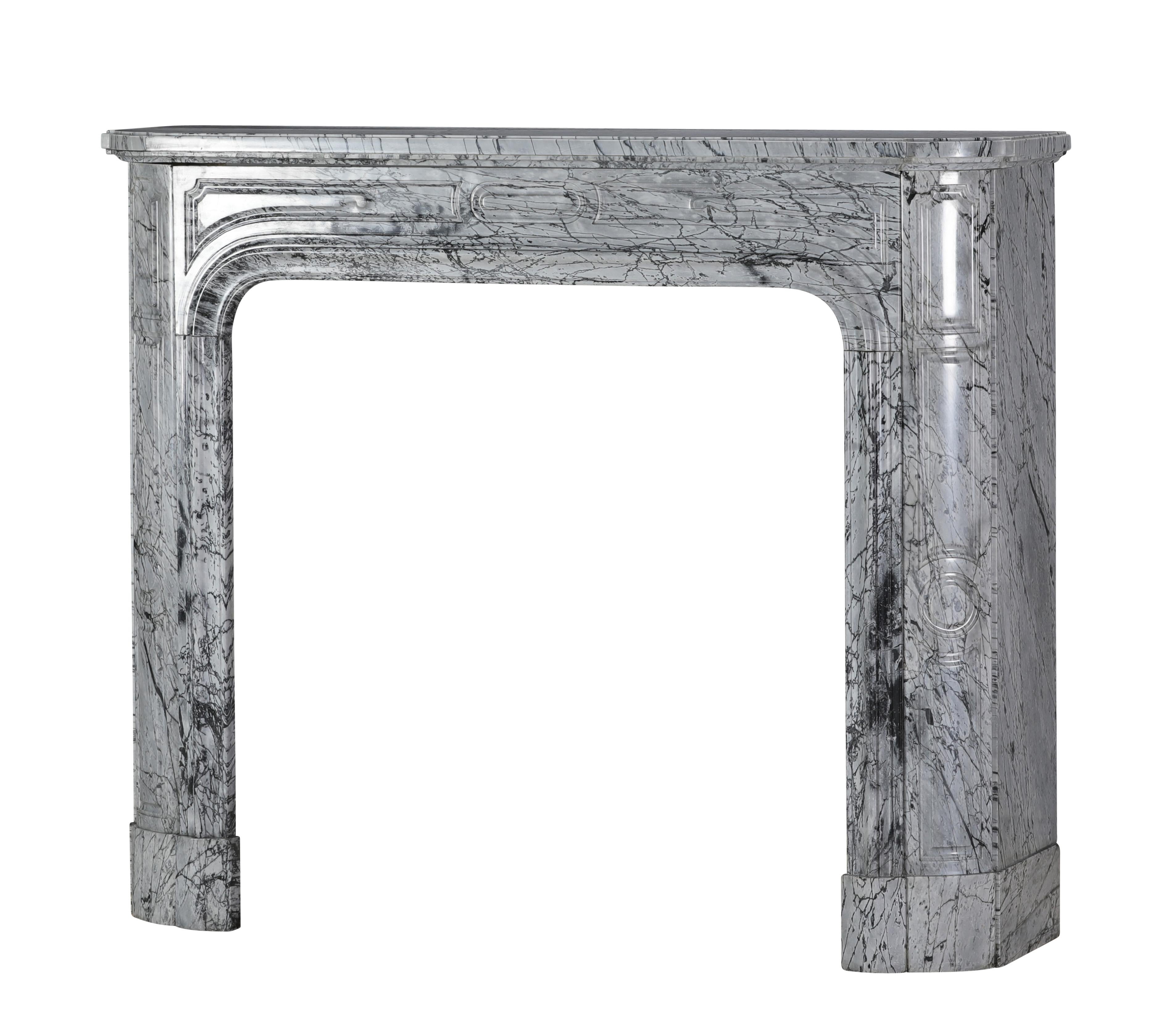 19th-Century Parisian Marble Fireplace in Bleu Fleuri  Authentic French Mantel For Sale 1