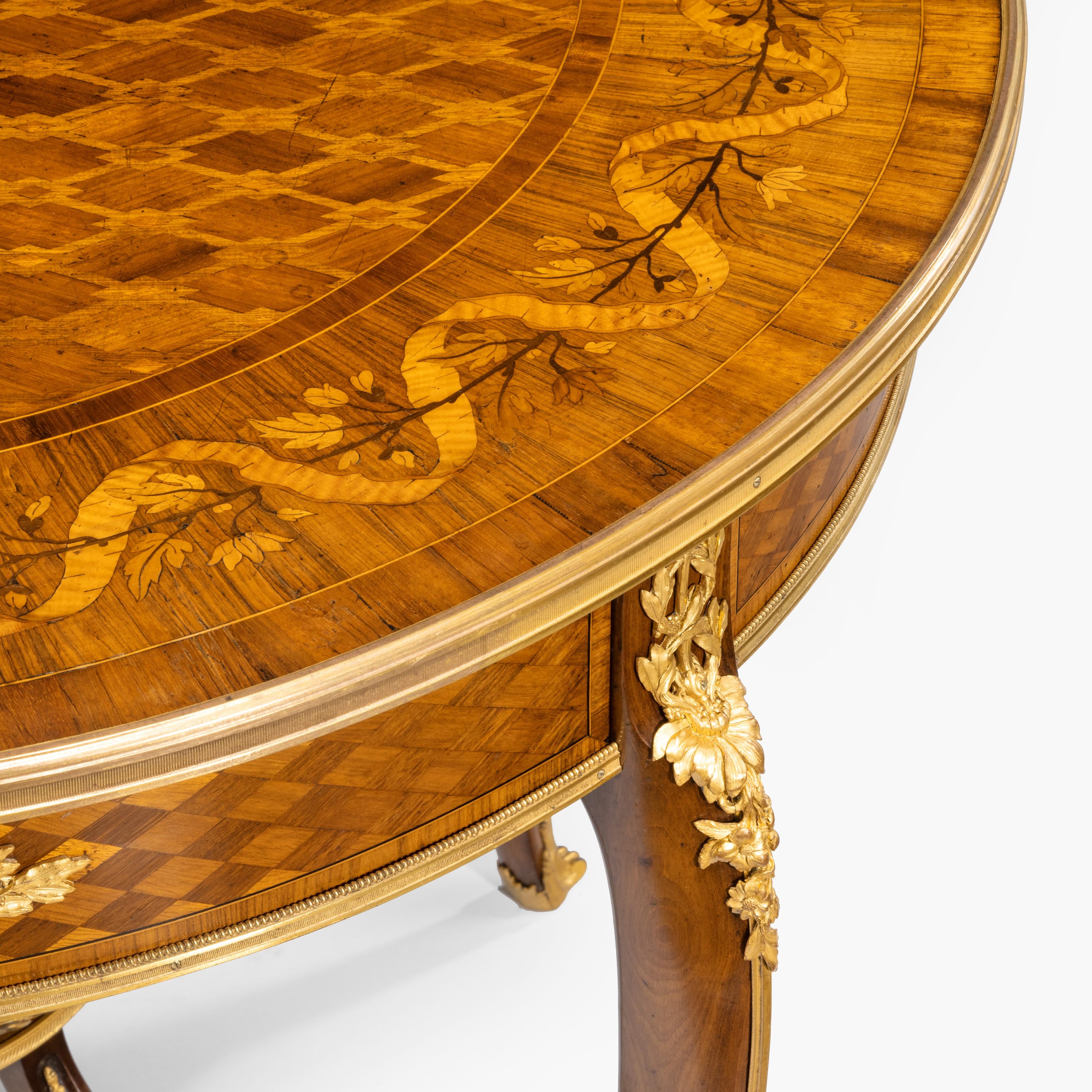 Bronze Table centrale en parqueterie du XIXe siècle de style Louis XVI par François Linke en vente