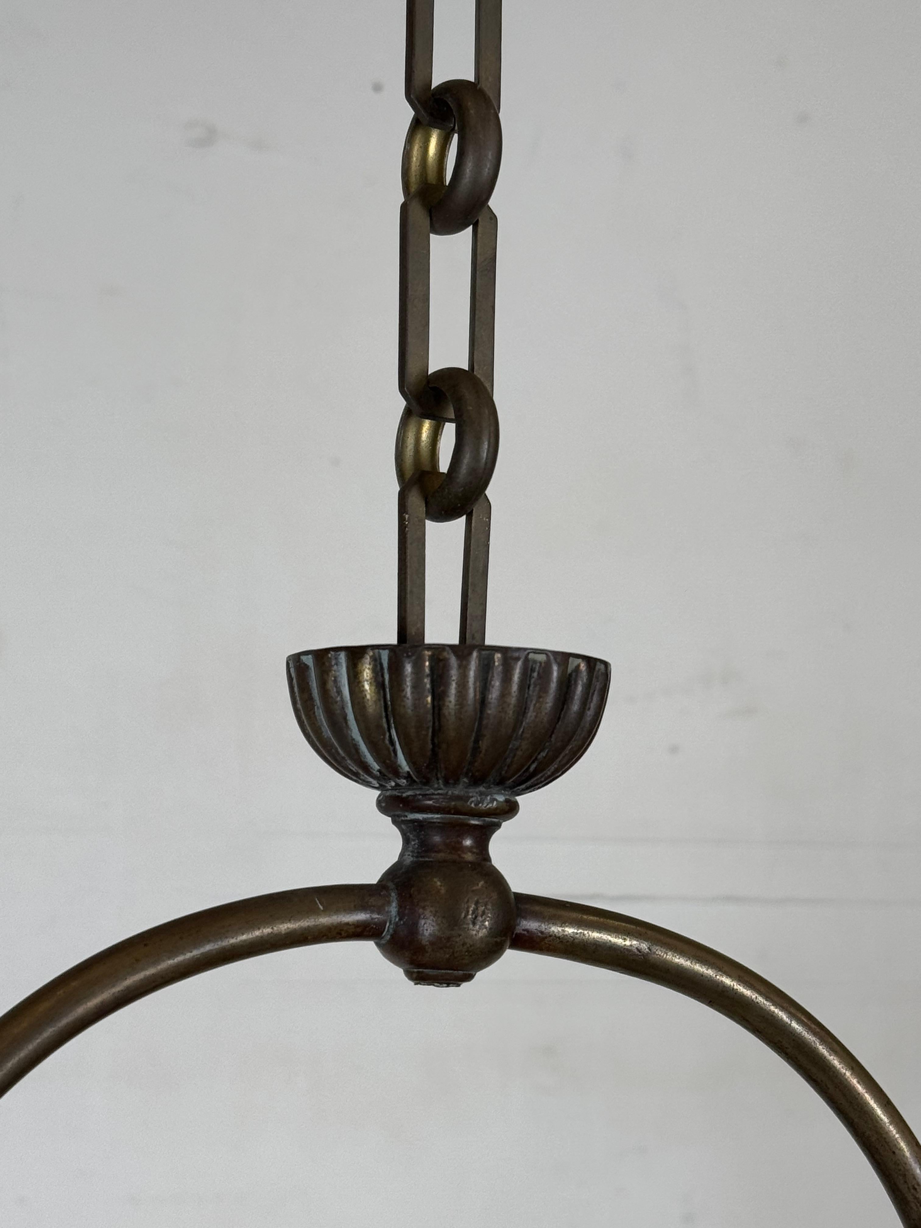 Lanterna vittoriana in ottone patinato e vetro colorato del XIX secolo A. Hall in vendita 3