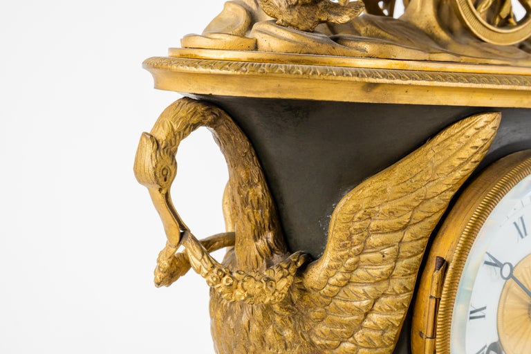 Cast 19th Century Patinated & Ormolu Empire Striking Mantel Clock Set Pendule Au Vase For Sale
