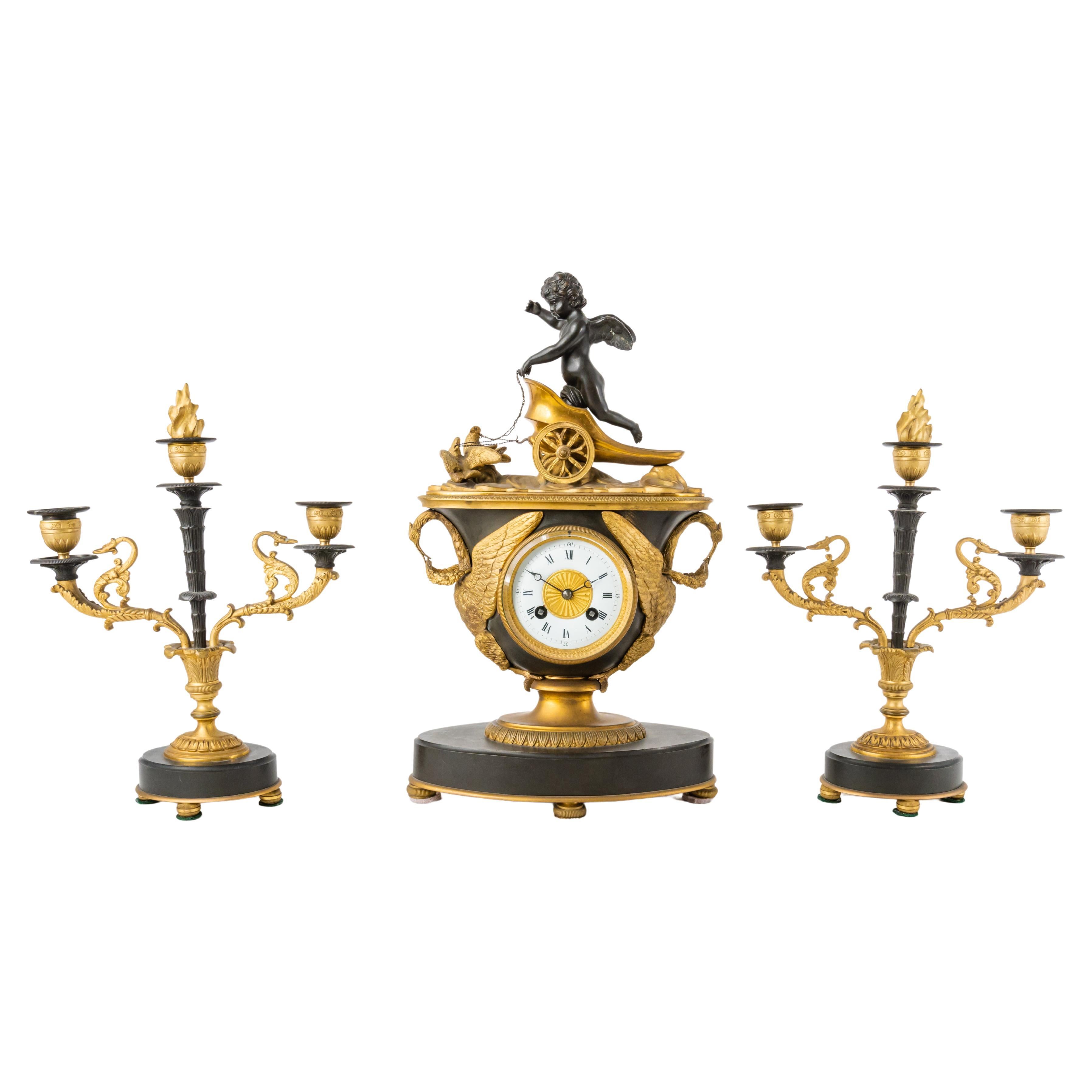 19th Century Patinated & Ormolu Empire Striking Mantel Clock Set Pendule Au Vase For Sale