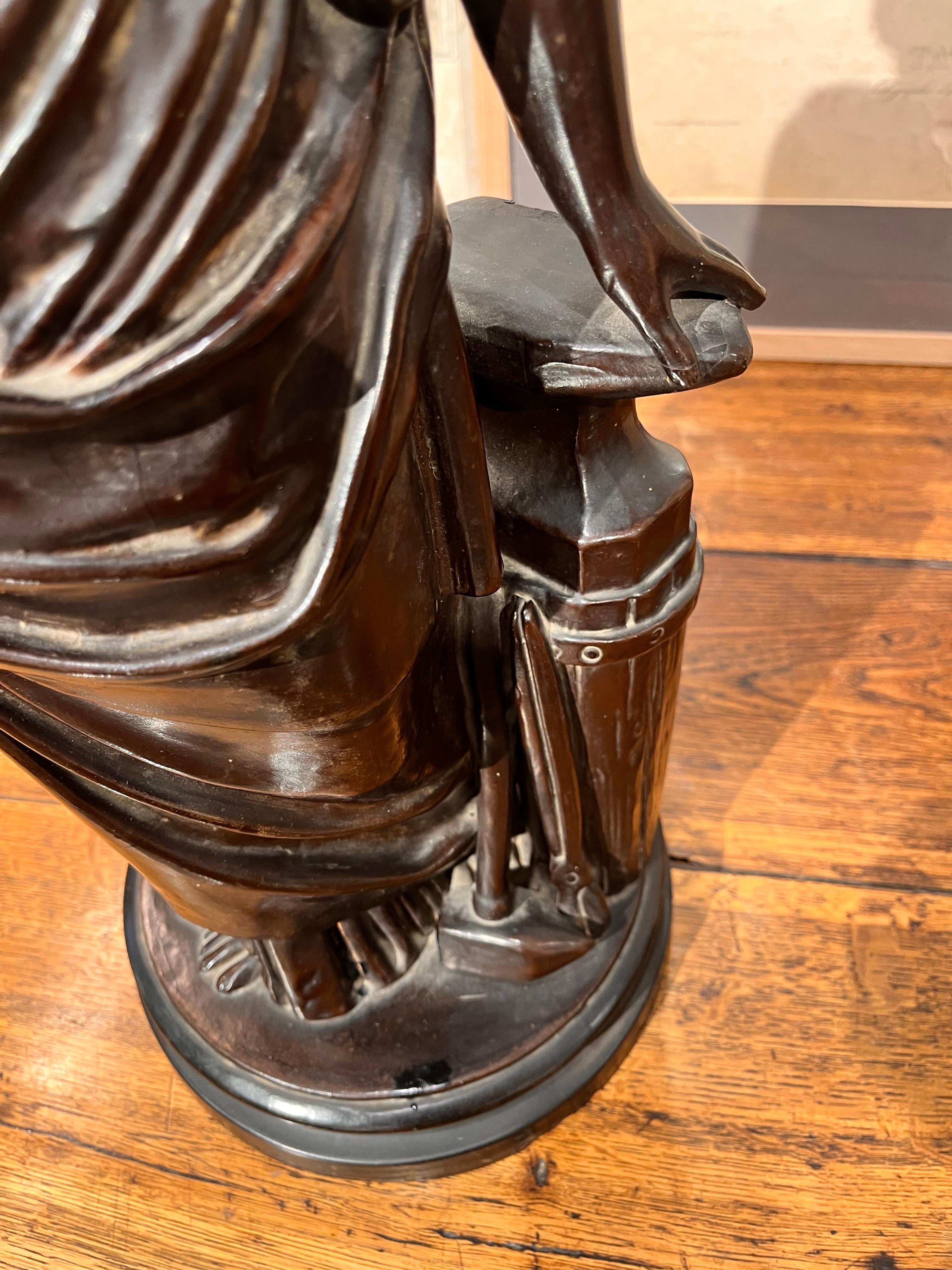 Scultura francese in terracotta patinata del XIX secolo in vendita 1