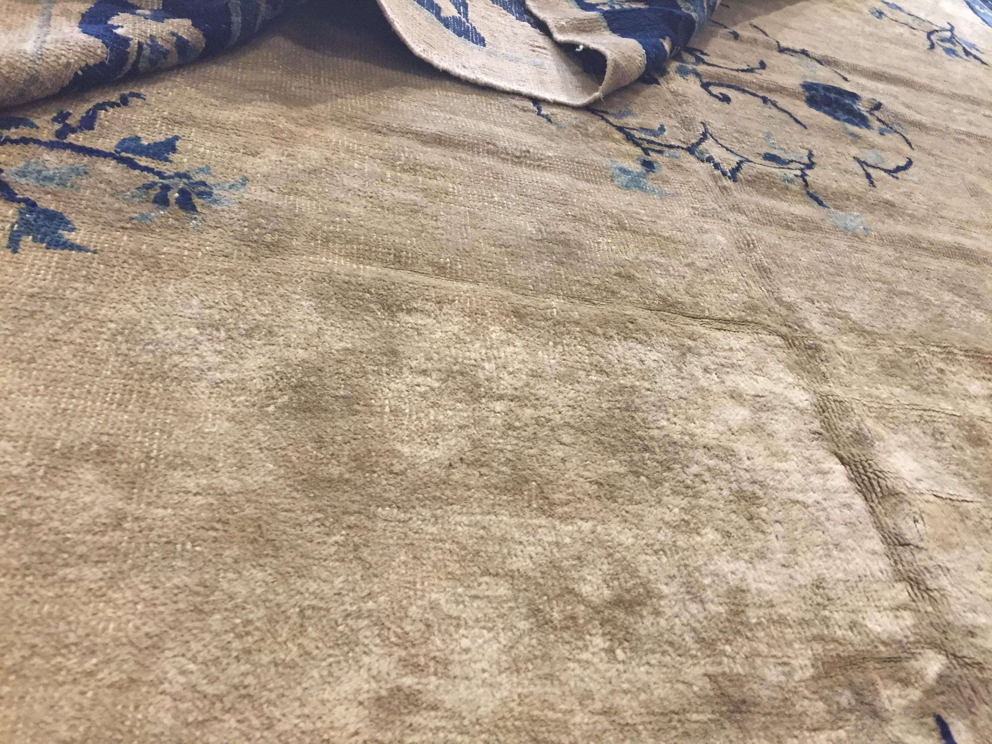 19th Century Peking Hand-Knotted White and Blu Luxury Decoration Rug For Sale 5