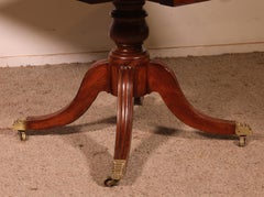 19th-century Pembroke Table Made In Solid Mahogany - England