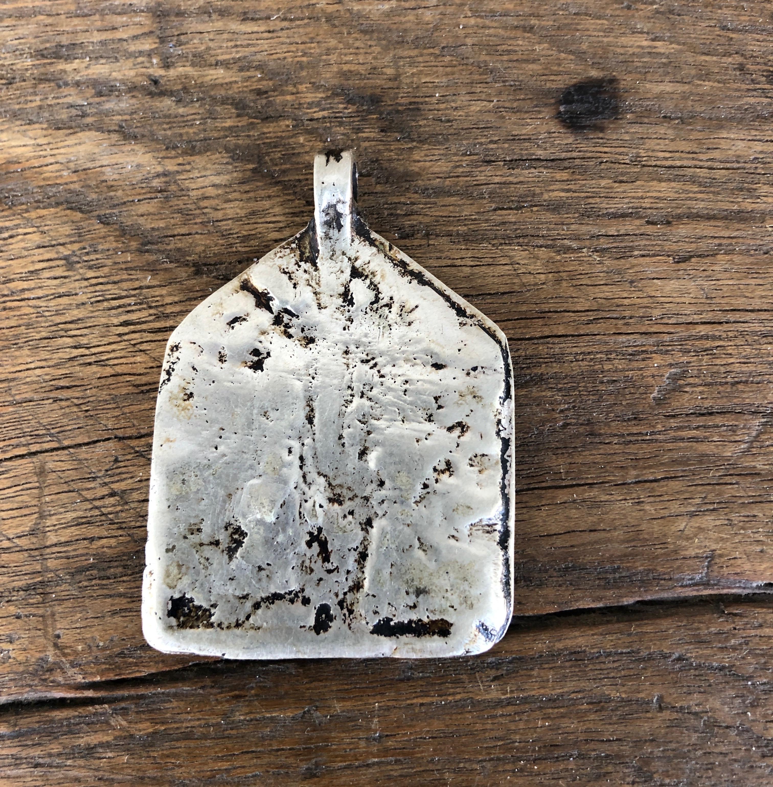 19th Century Pendant with Great Patina In Good Condition For Sale In New York, NY