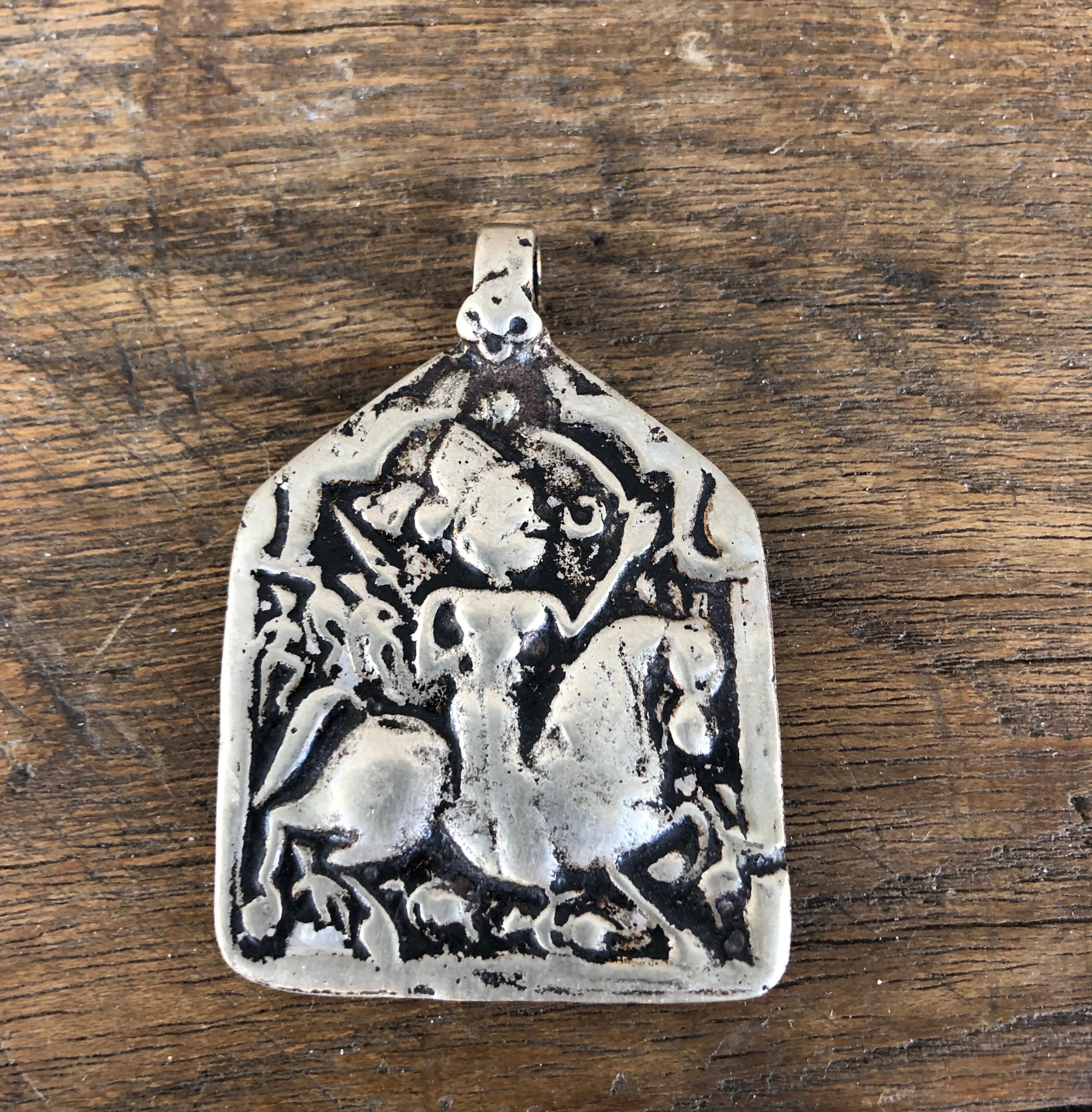 19th Century Pendant with Great Patina For Sale 3