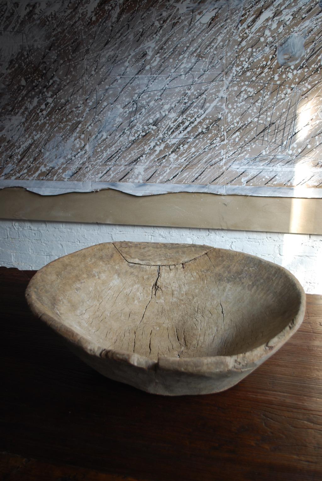 Rustic 19th Century Pennsylvania Dutch Bleached Weathered Giant Bowl