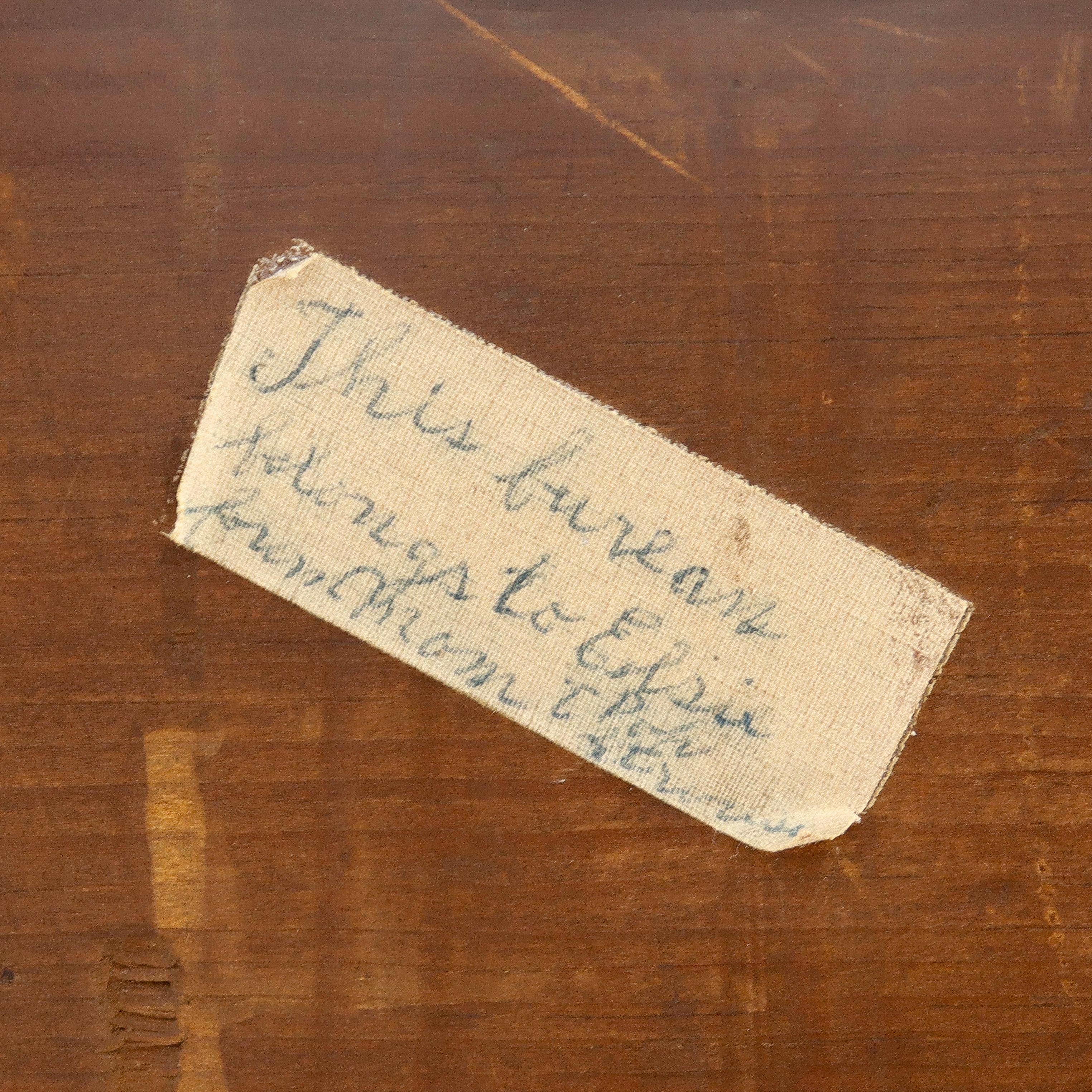 19. Jahrhundert Pennsylvania Folky Sheraton Kirschbaum Kommode im Angebot 2