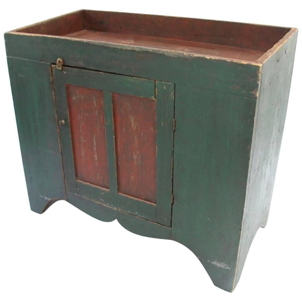 19th Century Pennsylvania Two-Tone Green and Red Painted Dry Sink For Sale