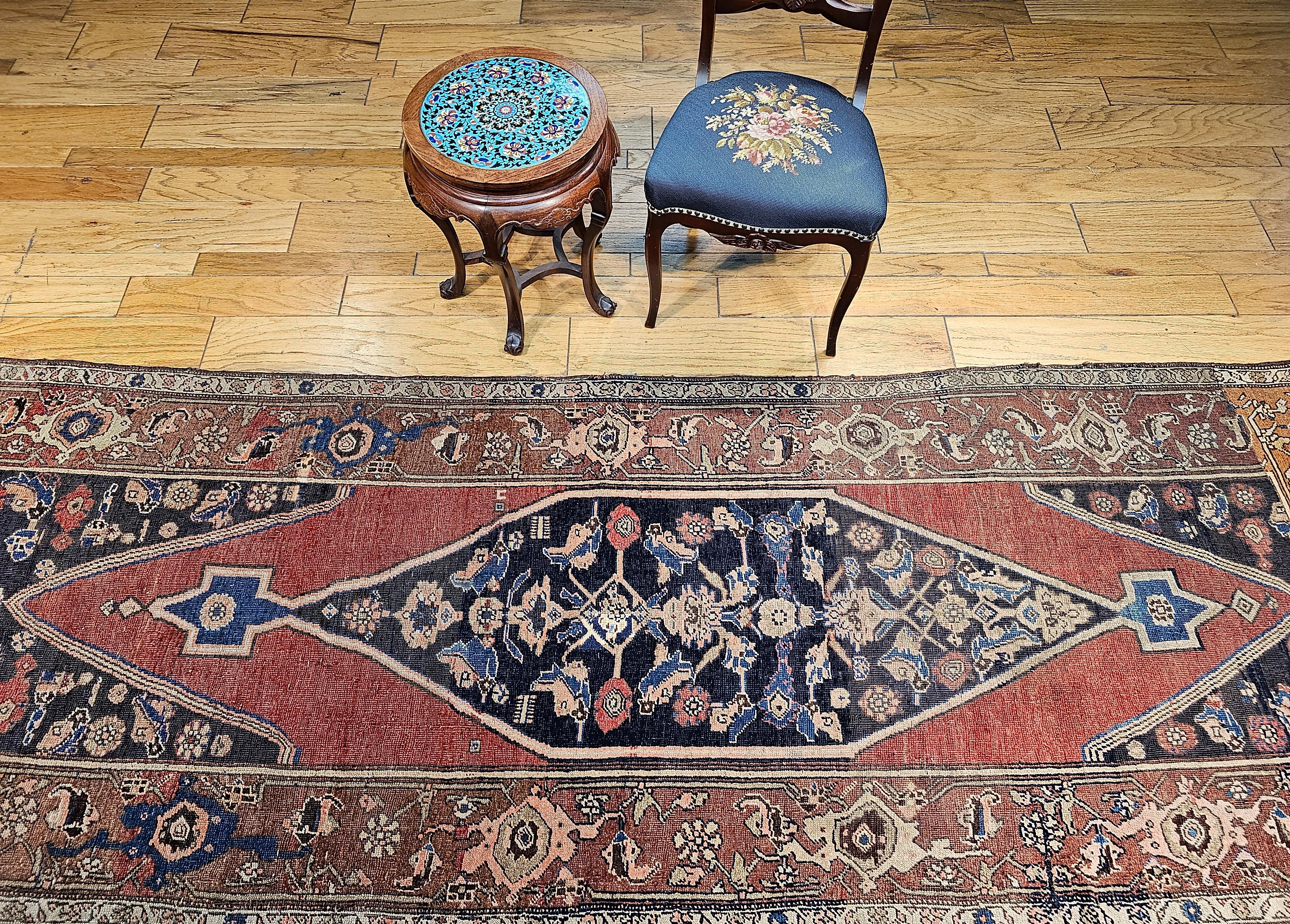 Runner persiano Bidjar del XIX secolo in rosso terracotta, marina, marrone avorio in vendita 12