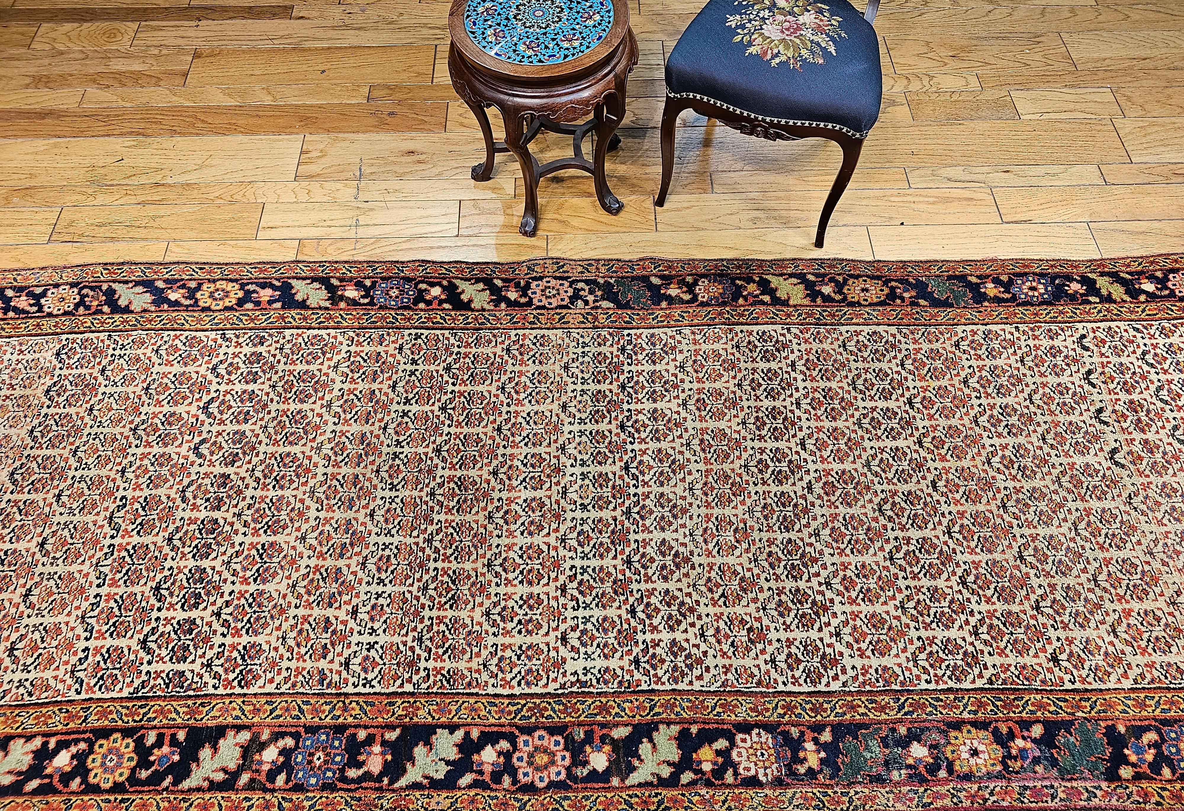 Persischer Bidjar-breiter Bidjar-Läufer des 19. Jahrhunderts in Allover-Paisley-Muster im Angebot 12