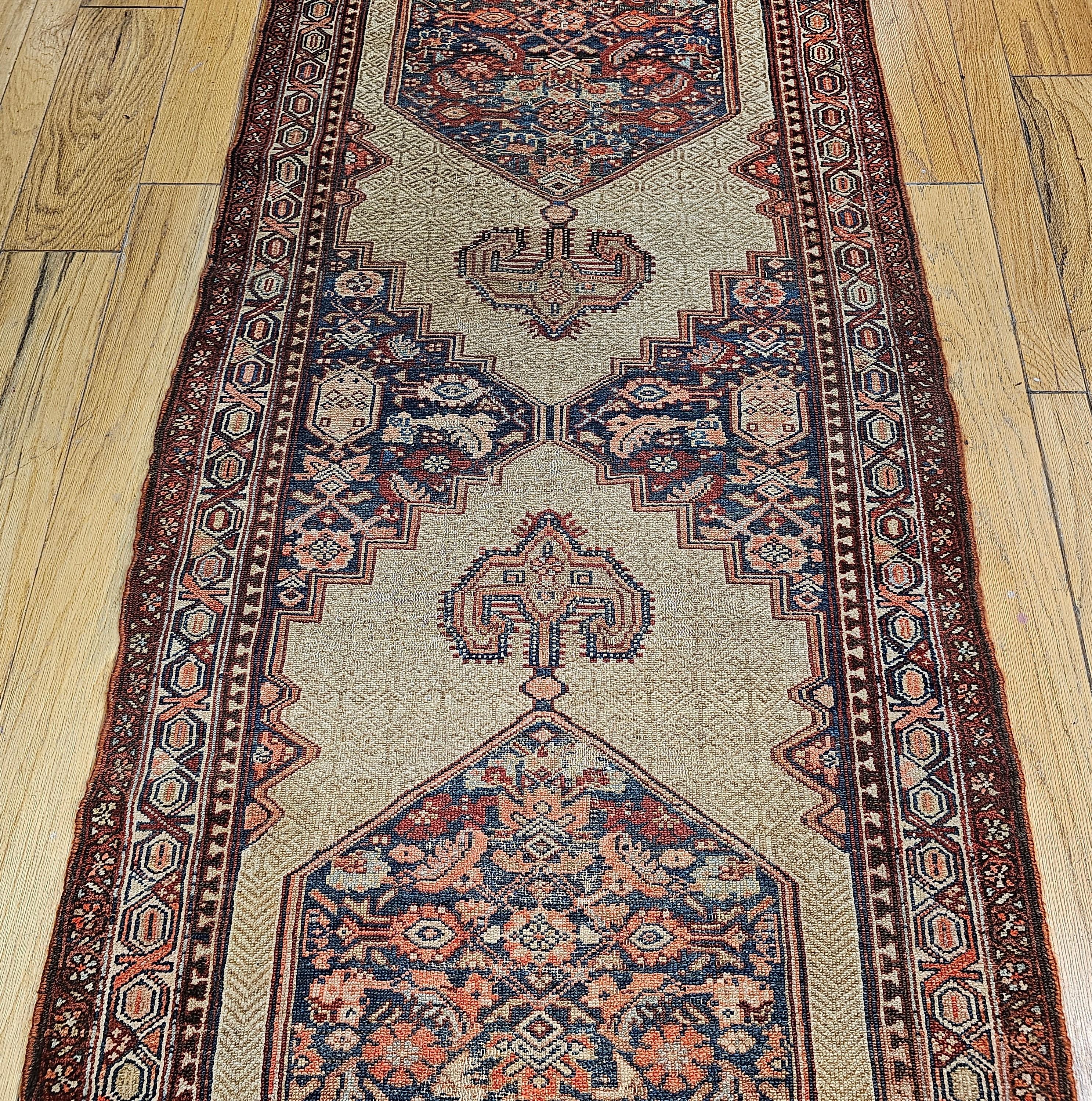 19th Century Persian Camel Hair Serab Runner In Good Condition For Sale In Barrington, IL