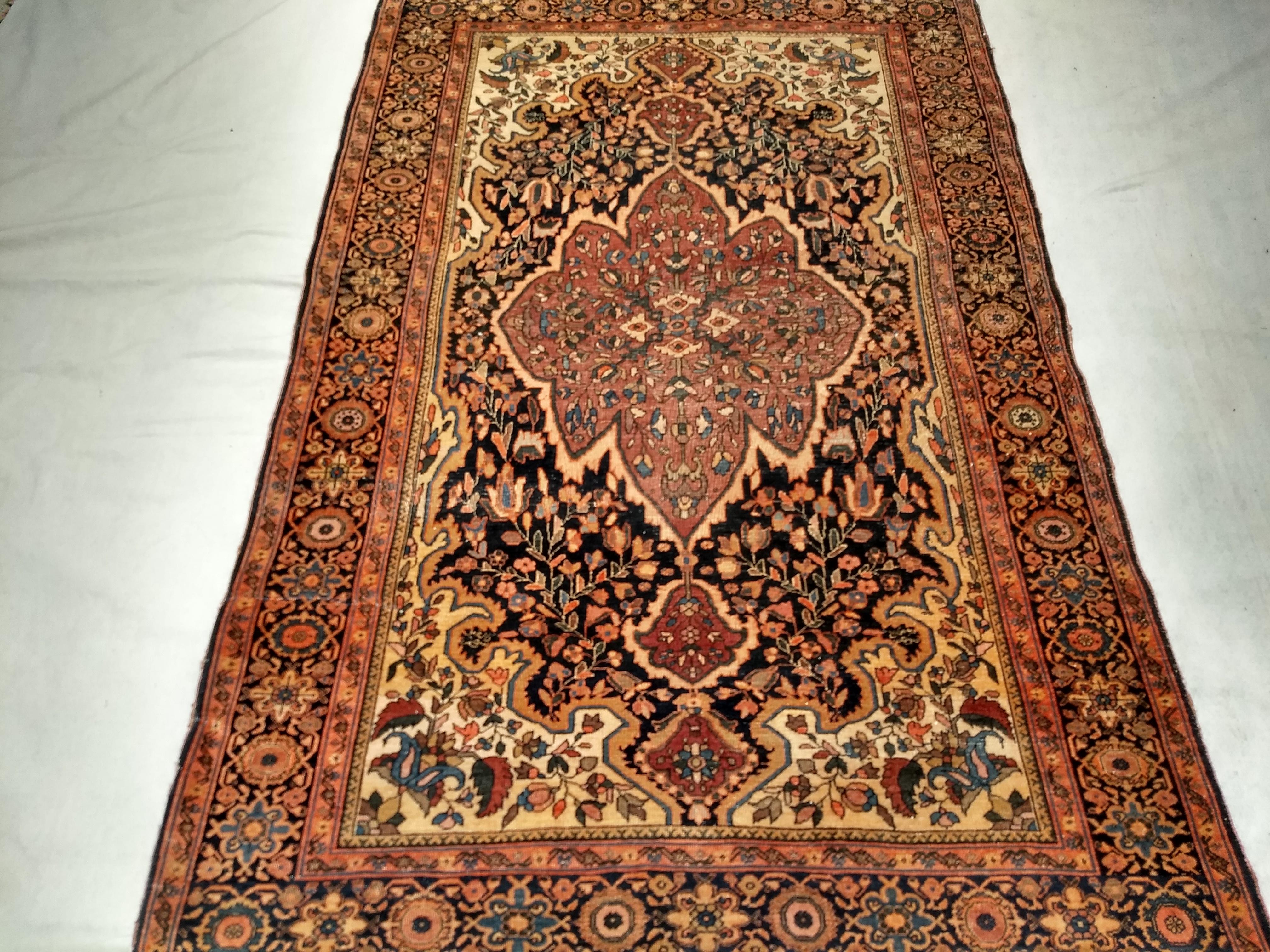 19th Century Persian Farahan Area Rug in Floral Pattern in Navy Blue, Plum Red For Sale 7