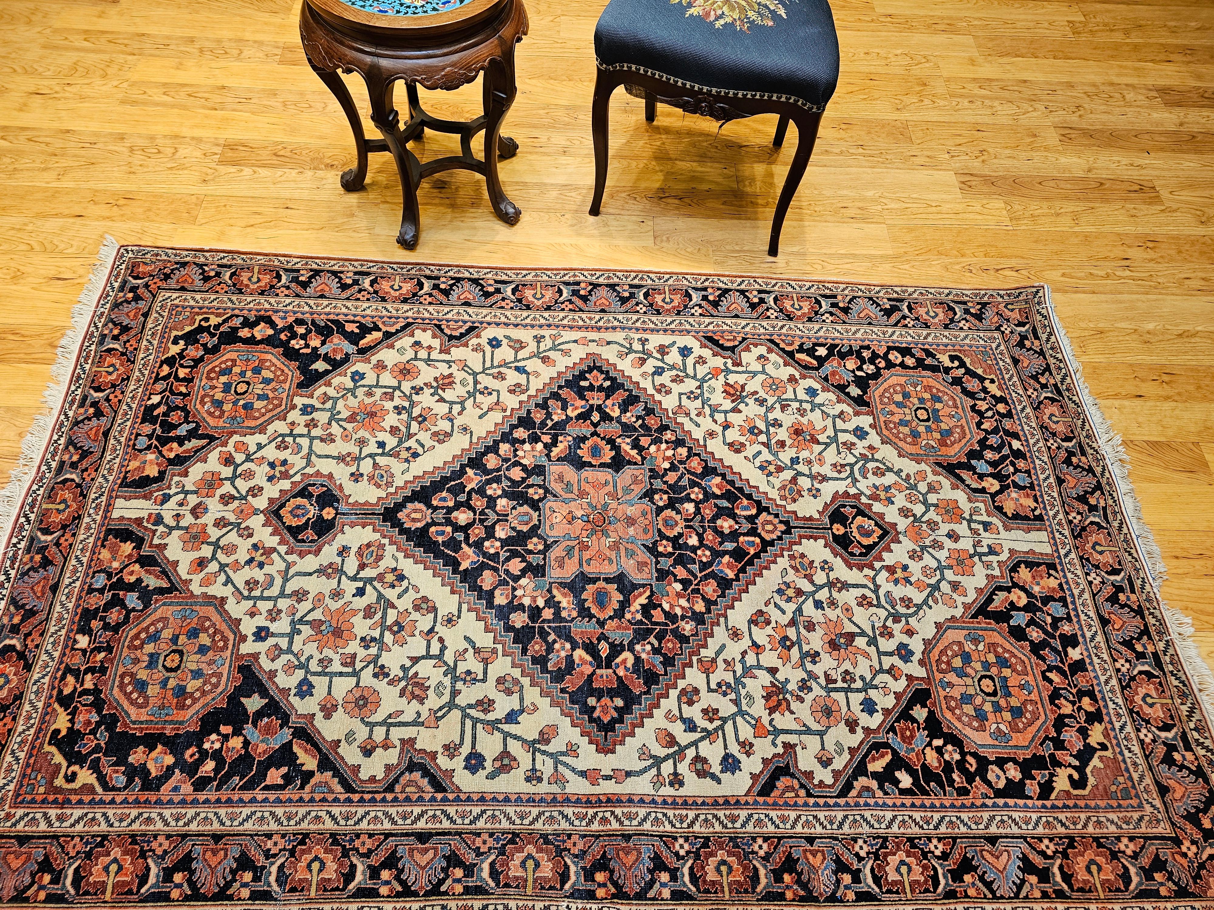 Tappeto persiano del XIX secolo Sarouk Farahan con motivo floreale in avorio e blu in vendita 10