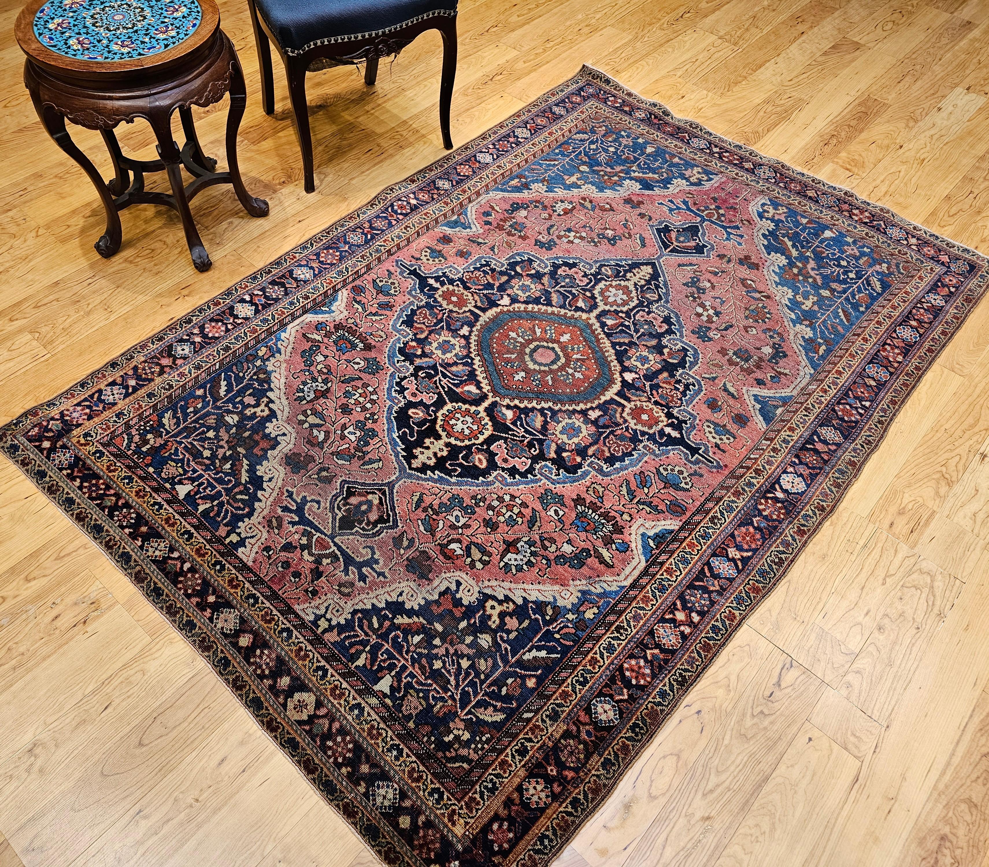 Early 20th Century Persian Farahan Sarouk Area Rug in Rust Red and French Blue For Sale 15