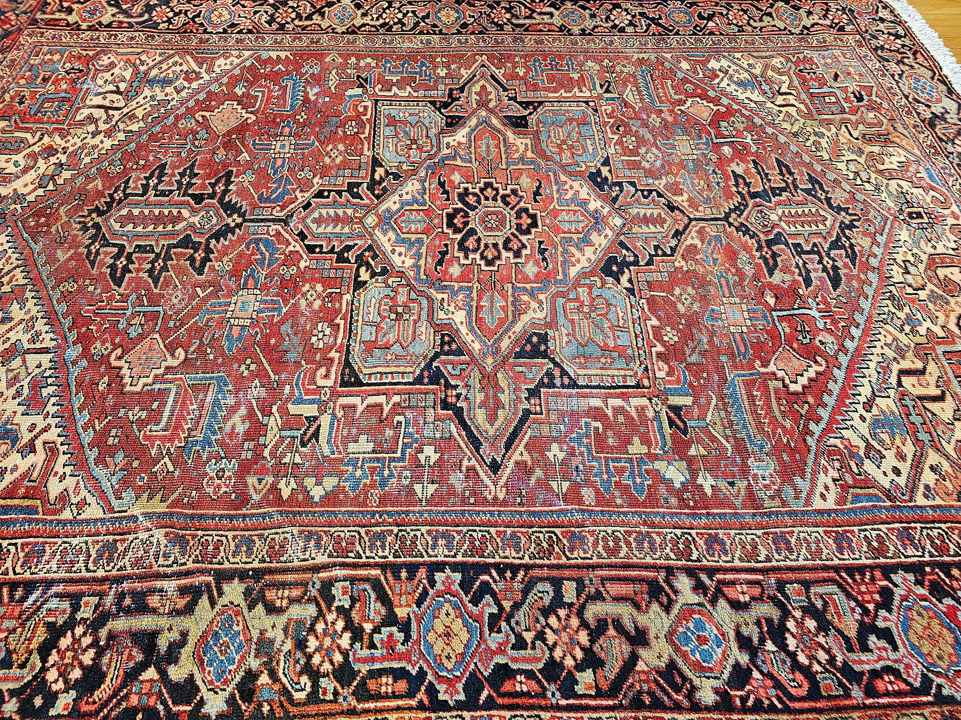 19th Century Persian Heriz Serapi in Red, Turquoise, Green, Yellow, Pink, Navy For Sale 9