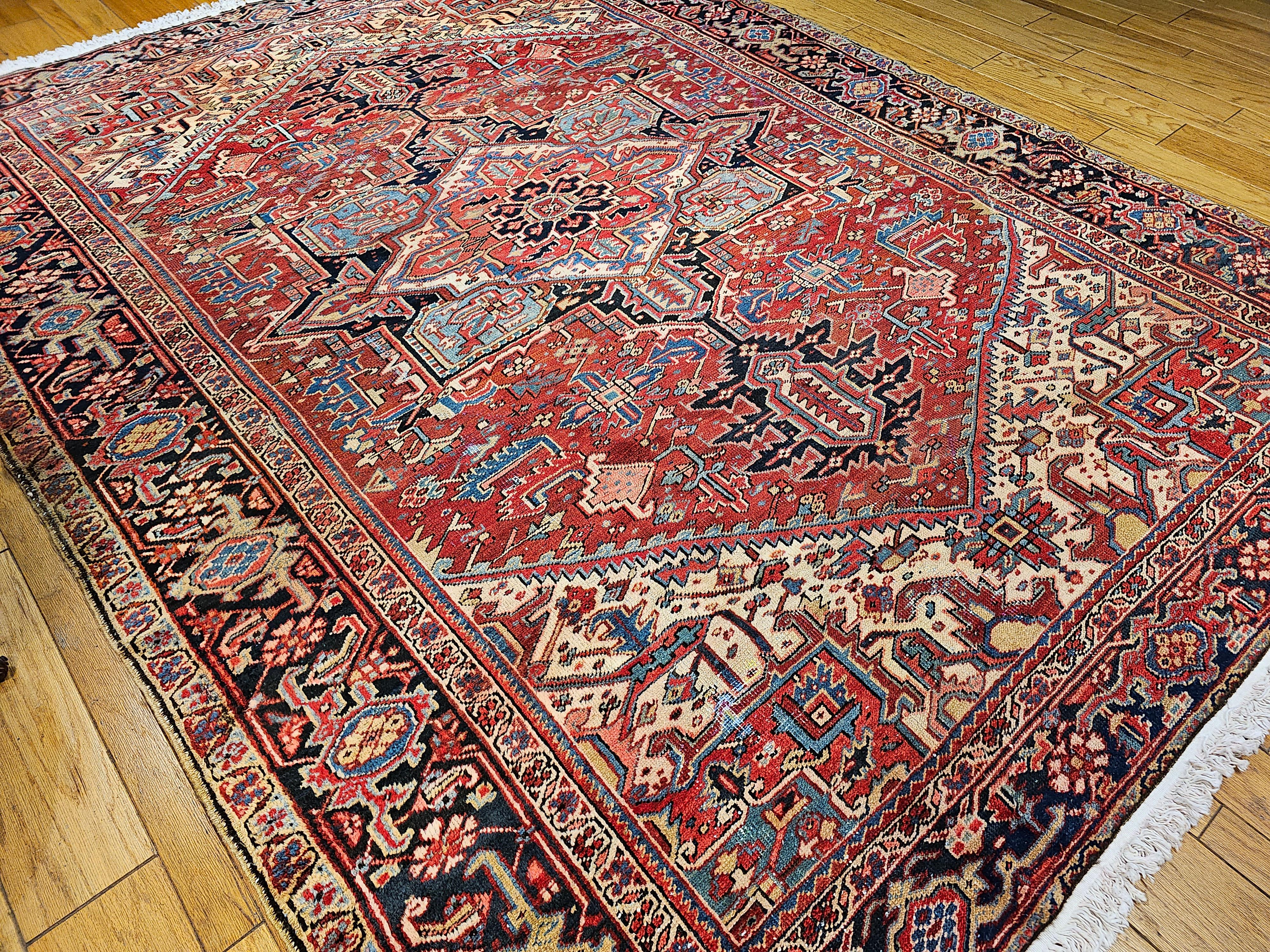 19th Century Persian Heriz Serapi in Red, Turquoise, Green, Yellow, Pink, Navy For Sale 10