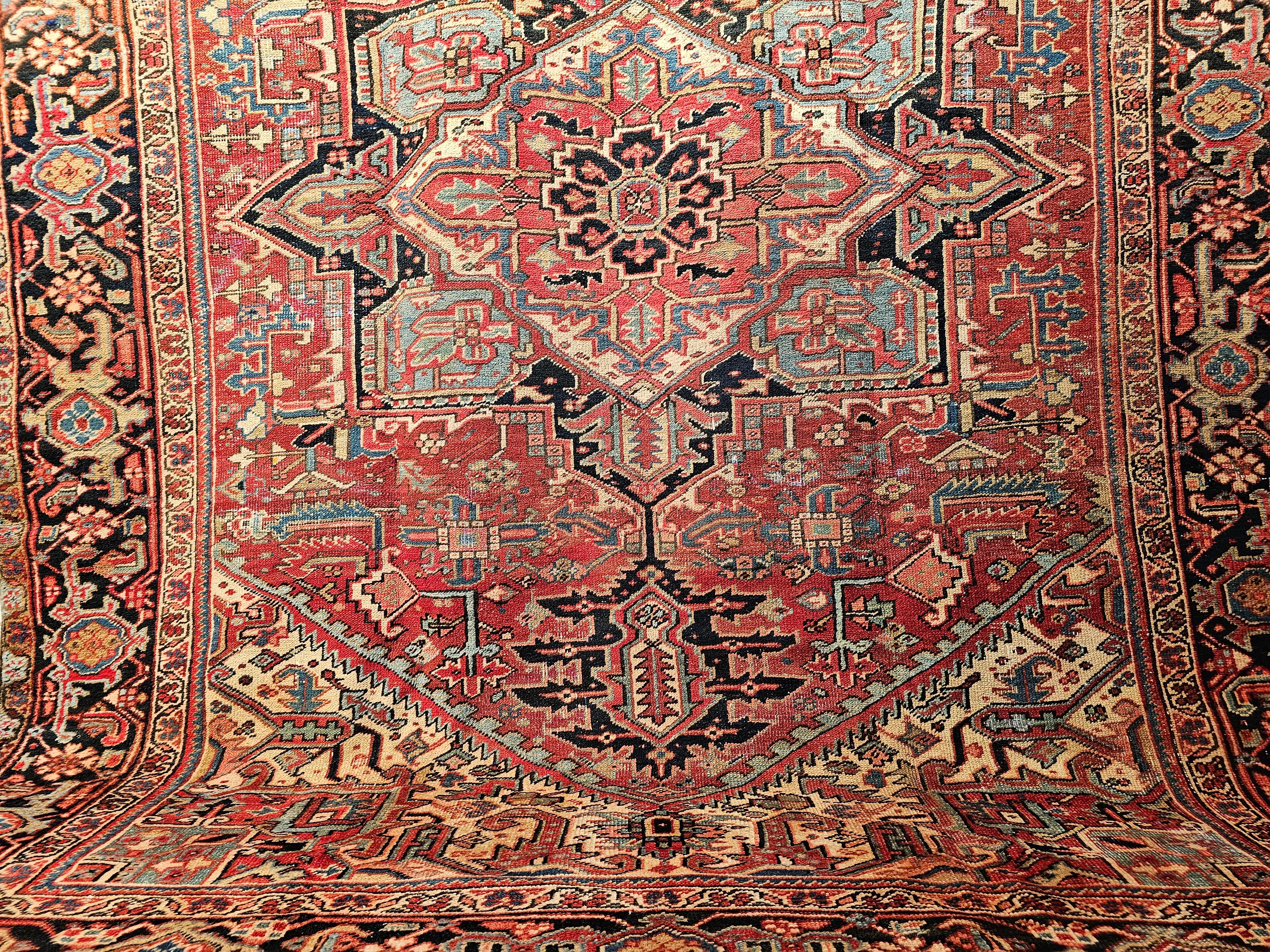 19th Century Persian Heriz Serapi in Red, Turquoise, Green, Yellow, Pink, Navy For Sale 1