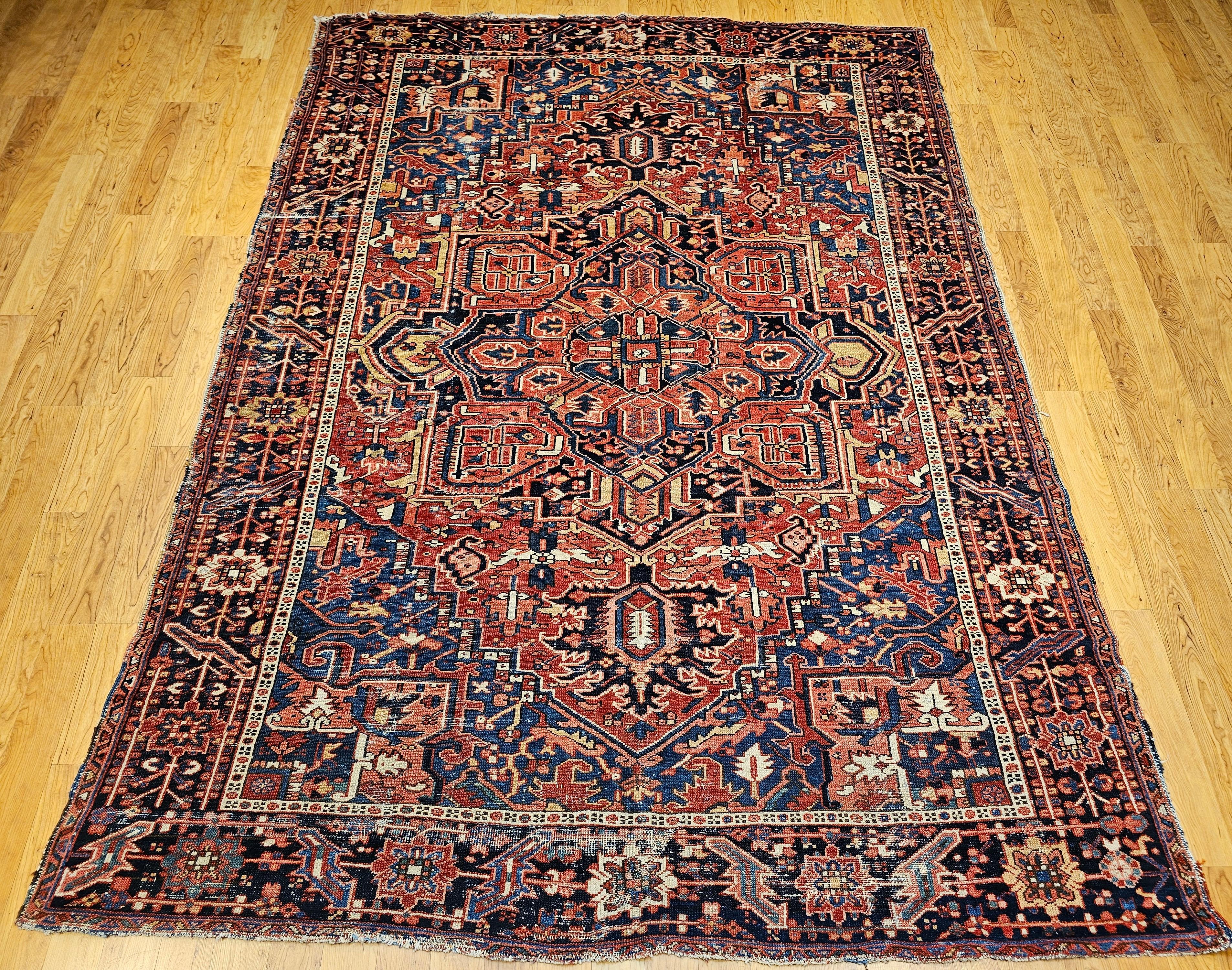 Persischer Heriz-Serapi-Teppich des 19. Jahrhunderts in Rostrot, Französisch Blau, Elfenbein, Marine im Angebot 5