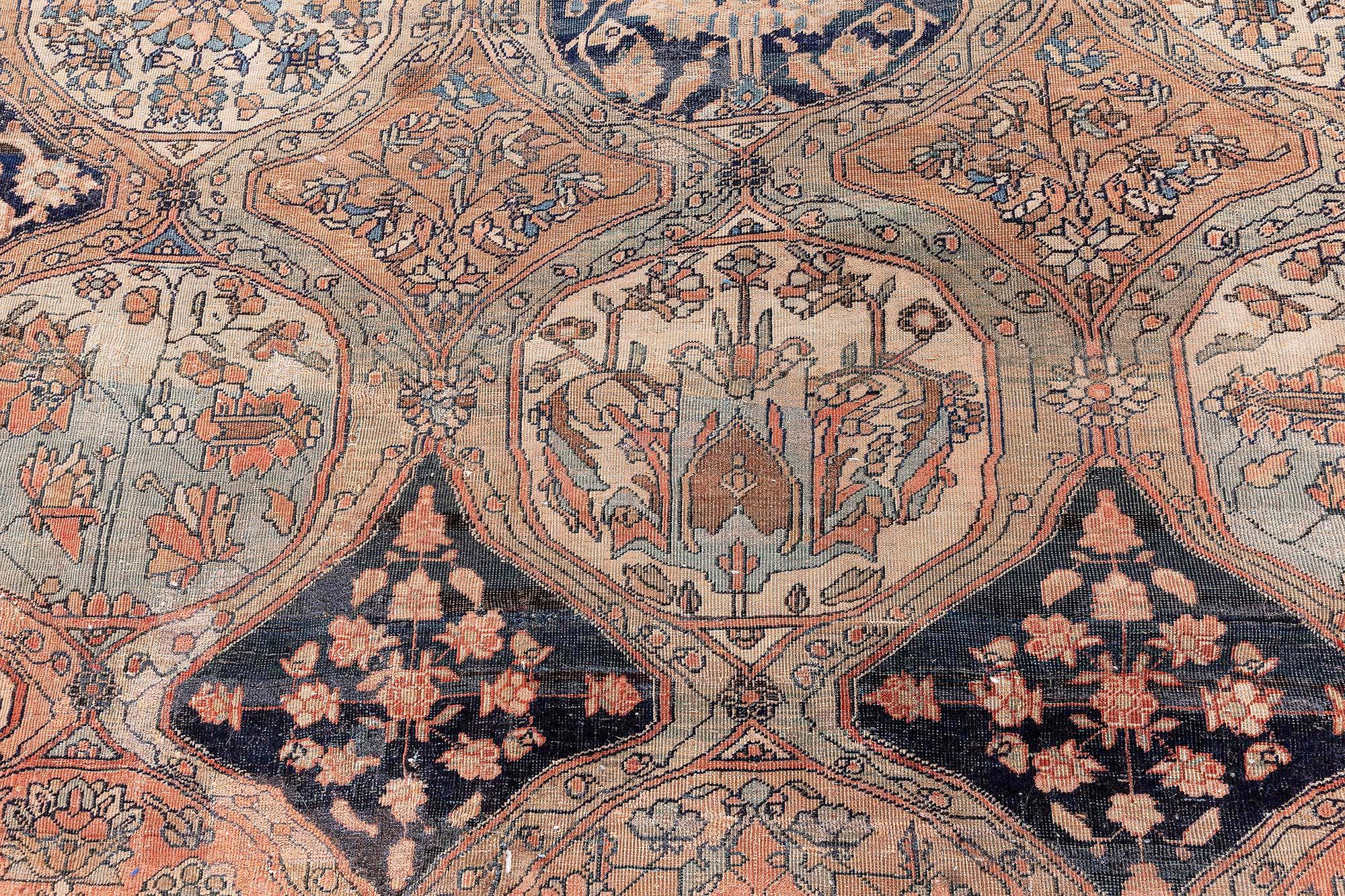 Perse Tapis persan en laine fait à la main Kashan du 19e siècle en vente
