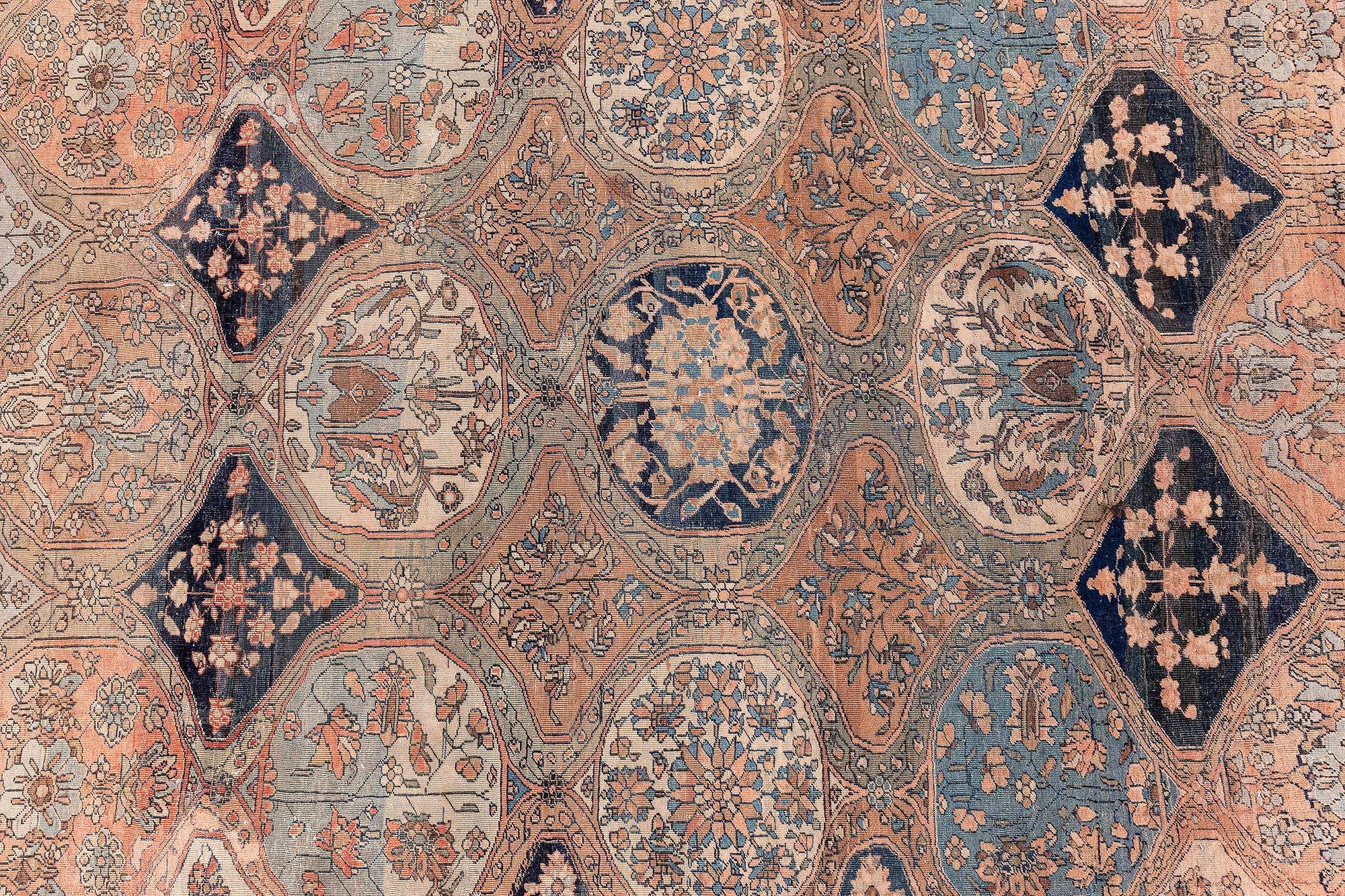 Laine Tapis persan en laine fait à la main Kashan du 19e siècle en vente