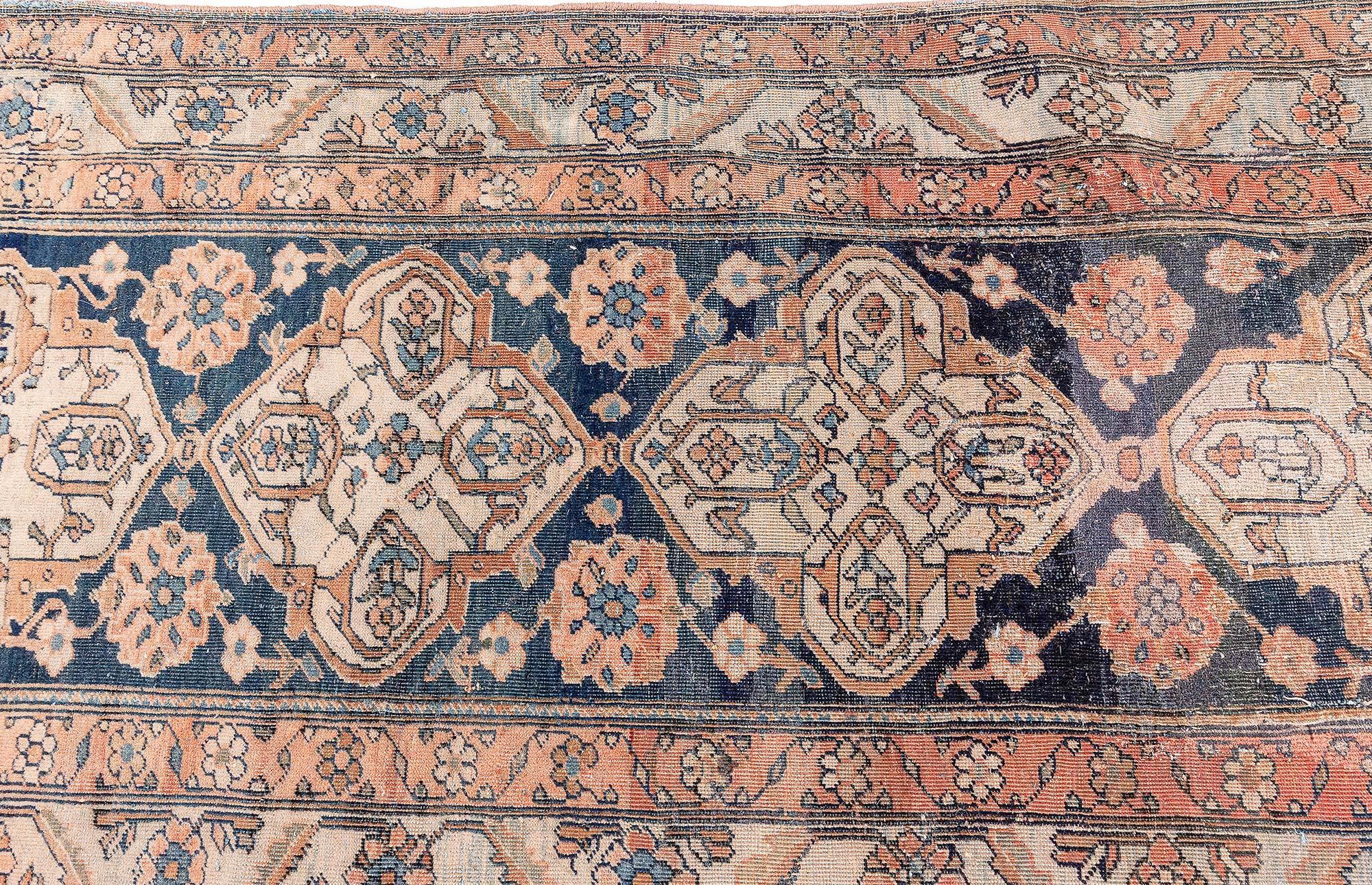 Tapis persan en laine fait à la main Kashan du 19e siècle en vente 2