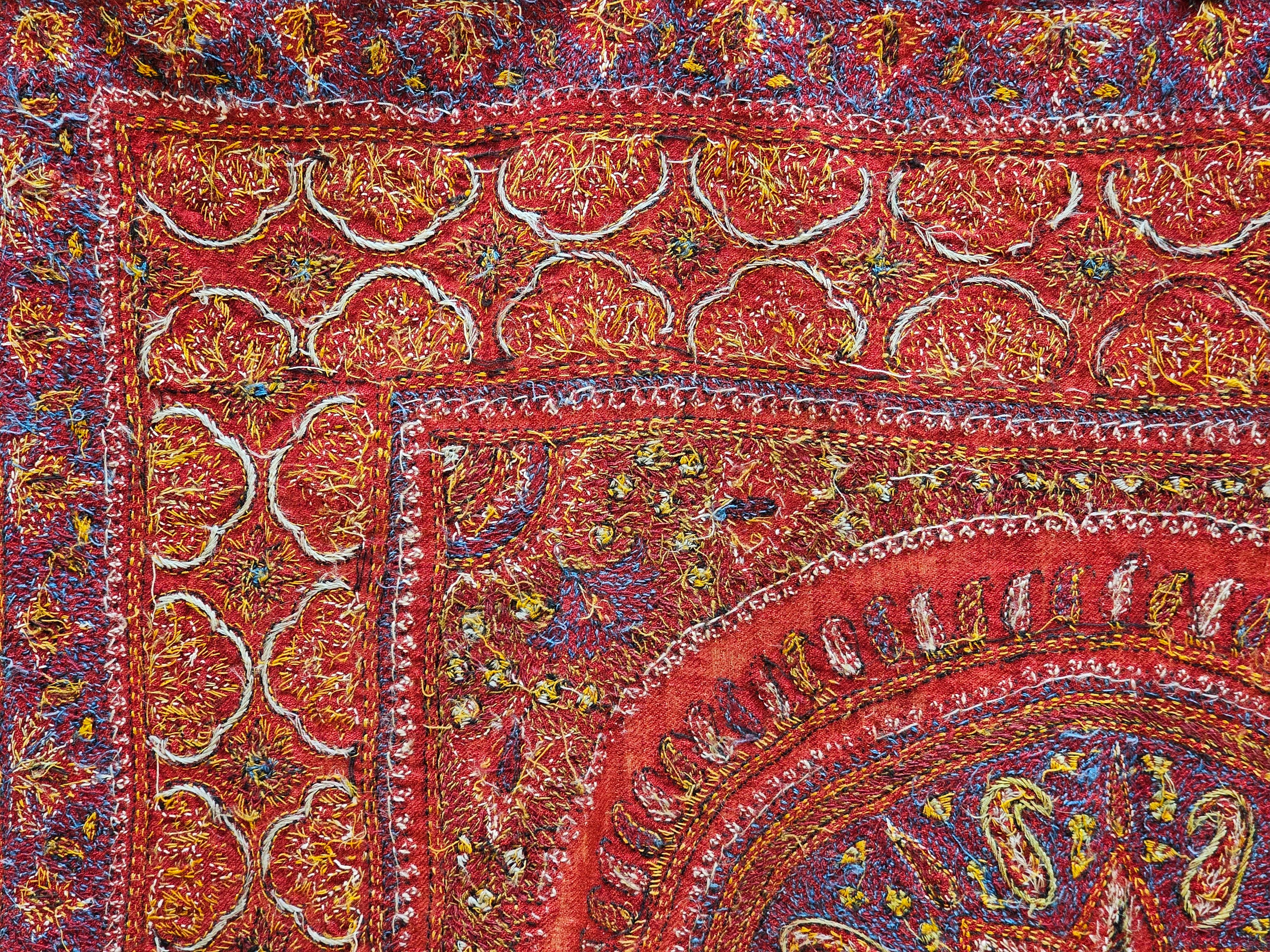 19th Century Persian Kerman Termeh Silk Embroidery Suzani in Red, Blue, Ivory For Sale 10
