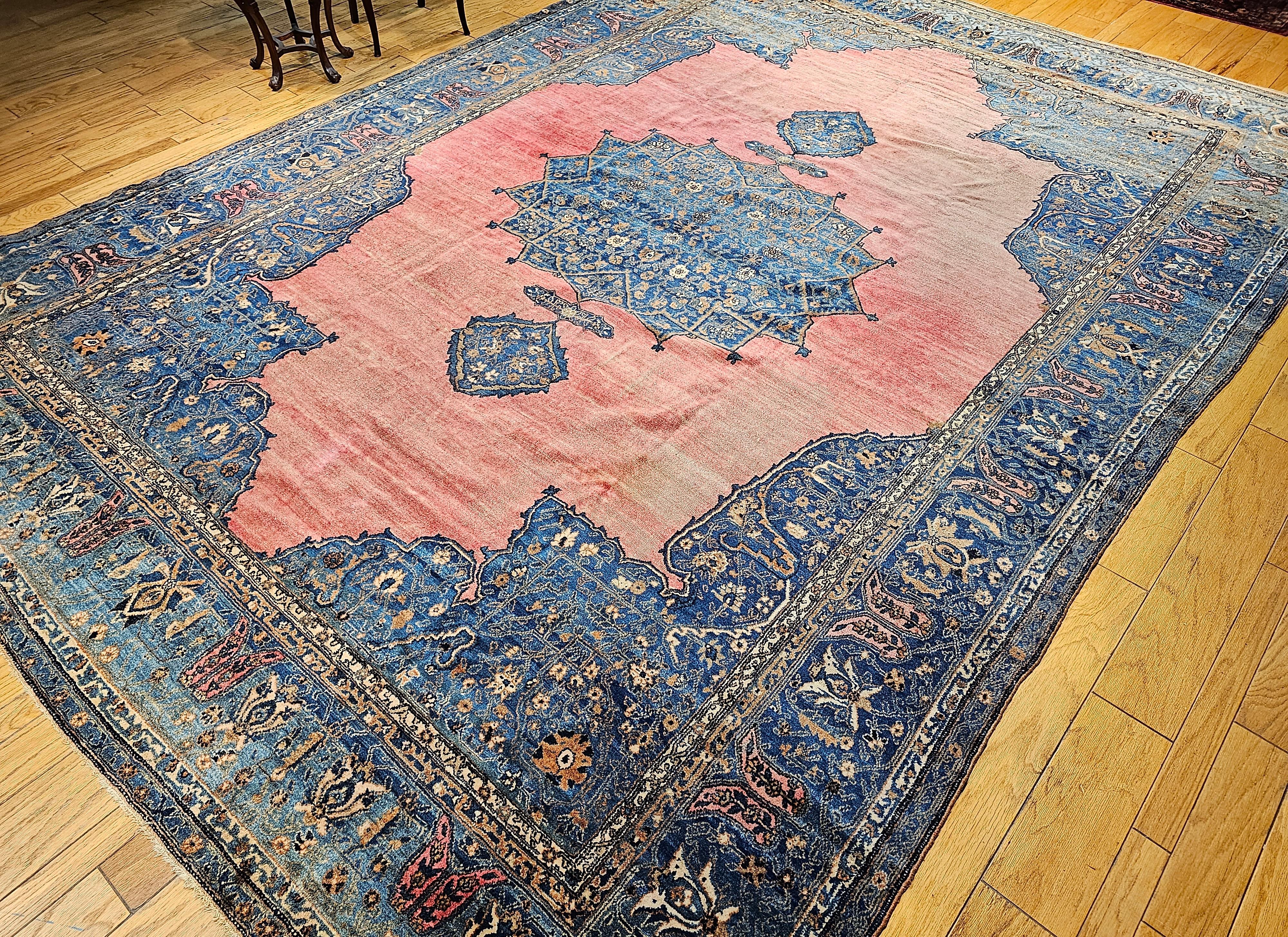 19th Century Persian Khorassan Rug in Open Field Floral Pattern in Crimson, Blue For Sale 14