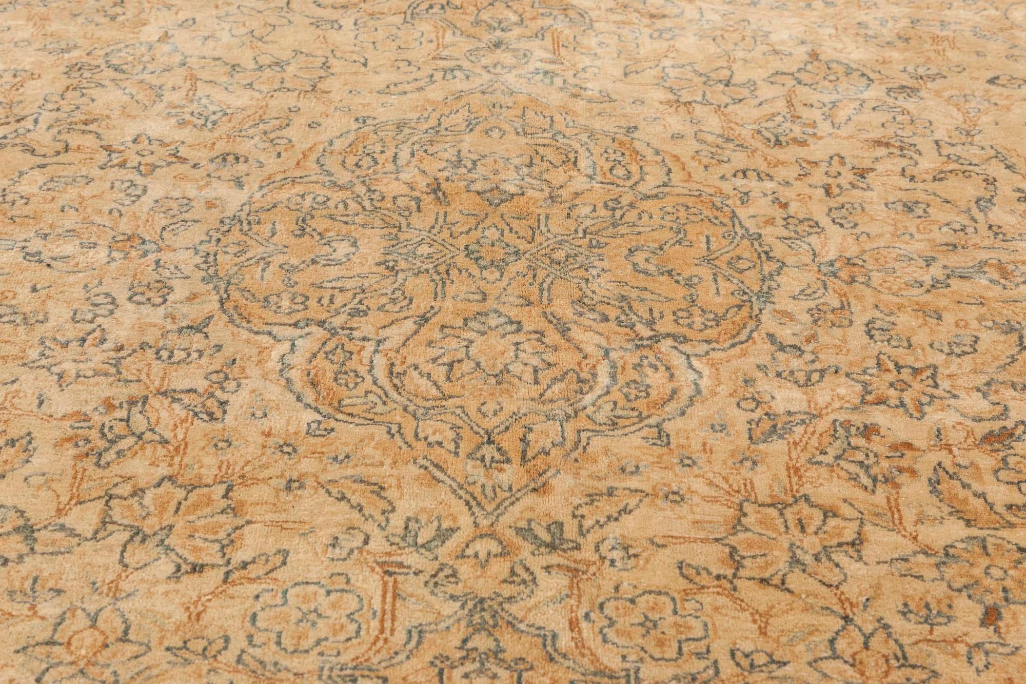 XIXe siècle Tapis persan Kirman authentique Doris Leslie Blau du 19ème siècle fait à la main en vente