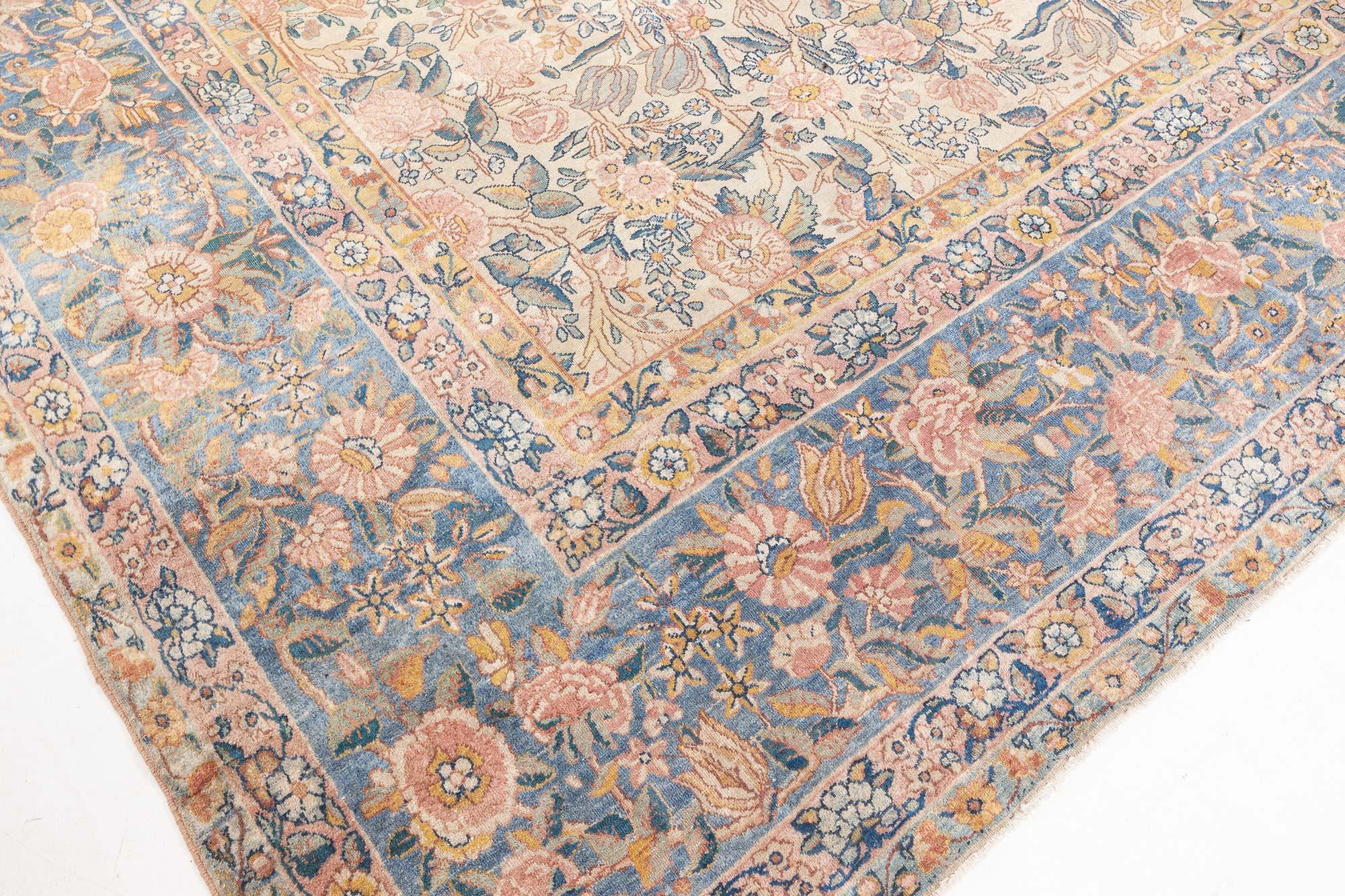19th Century Persian Kirman Floral Handwoven Rug For Sale 2