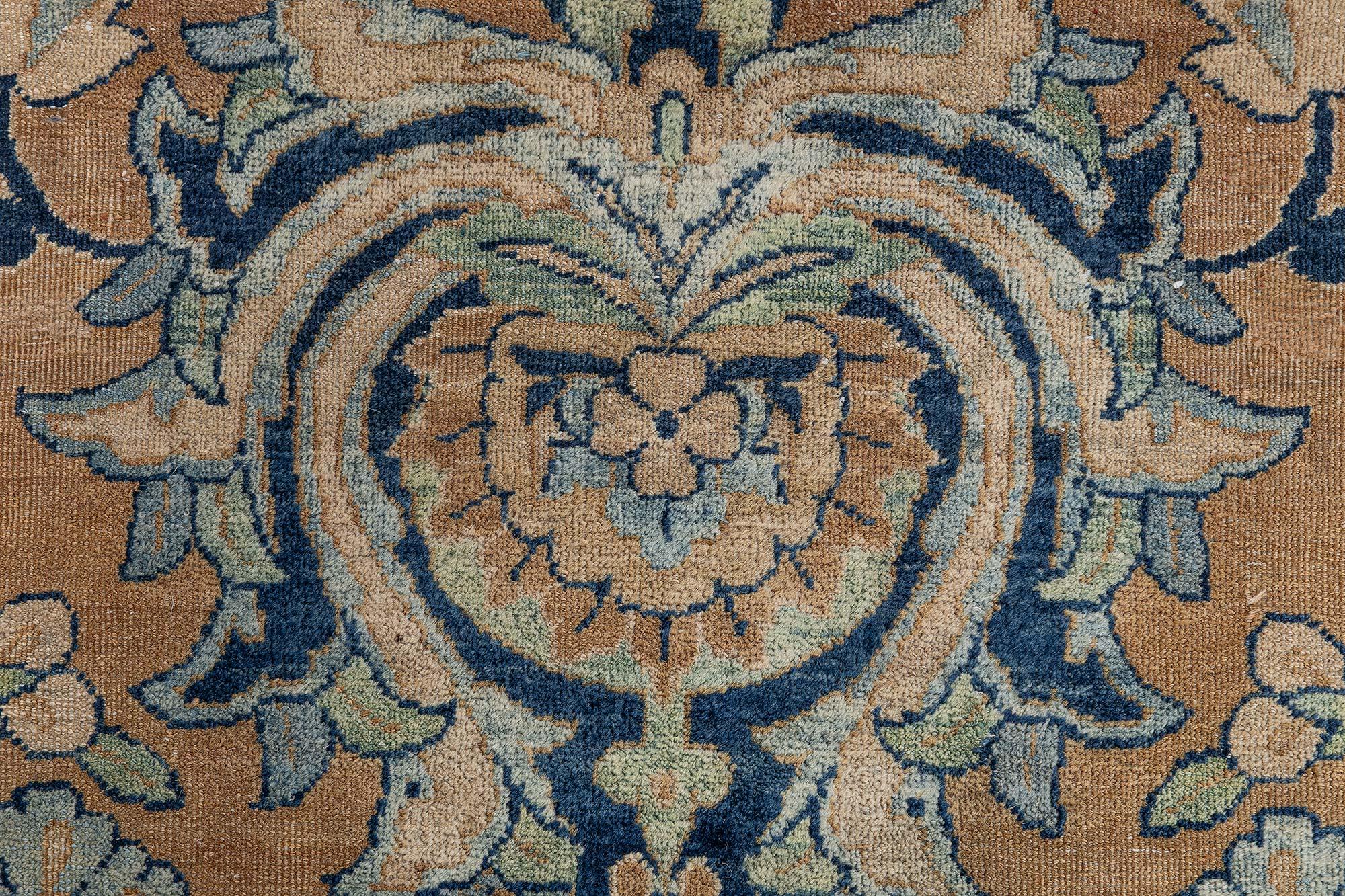 Tapis persan Kirman du XIXe siècle en laine fait à la main Doris Leslie Blau Bon état - En vente à New York, NY