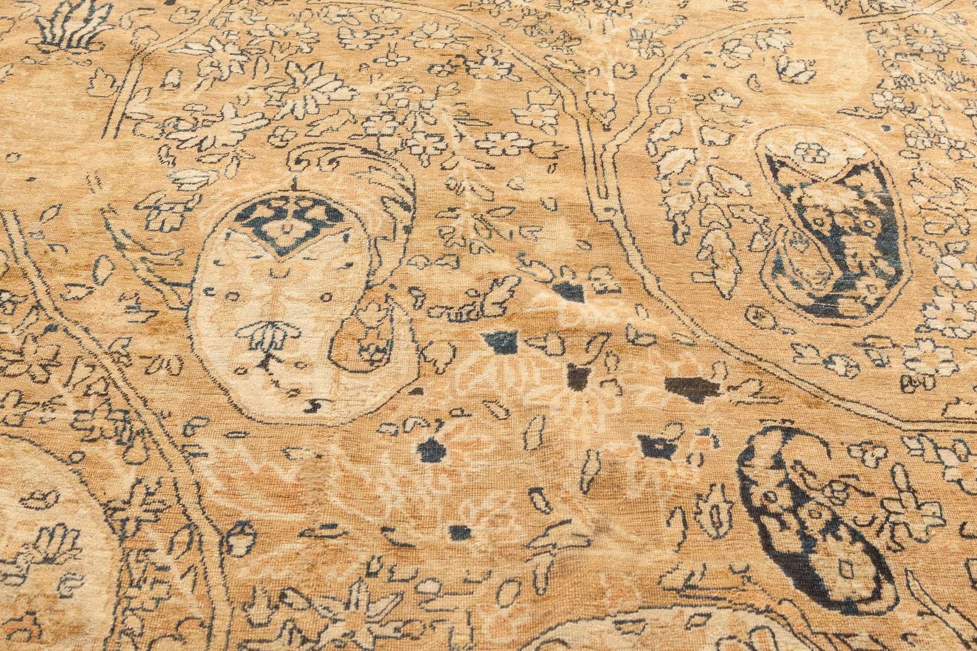 Authentique tapis persan Kirman du 19ème siècle fait à la main Bon état - En vente à New York, NY