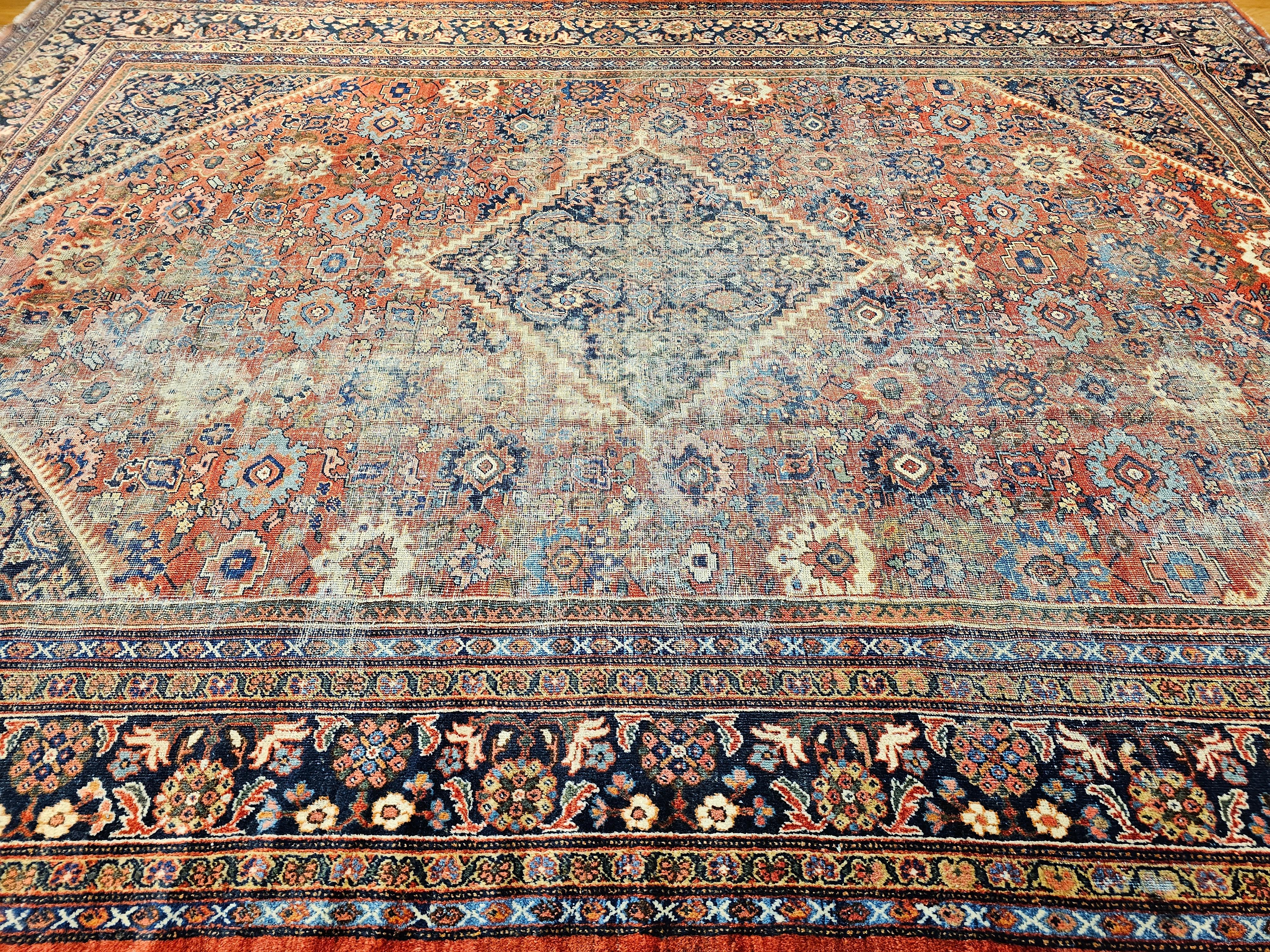 19th Century Persian Mahal Sultanabad in Geometric Pattern in Rust-Red, Blue For Sale 6