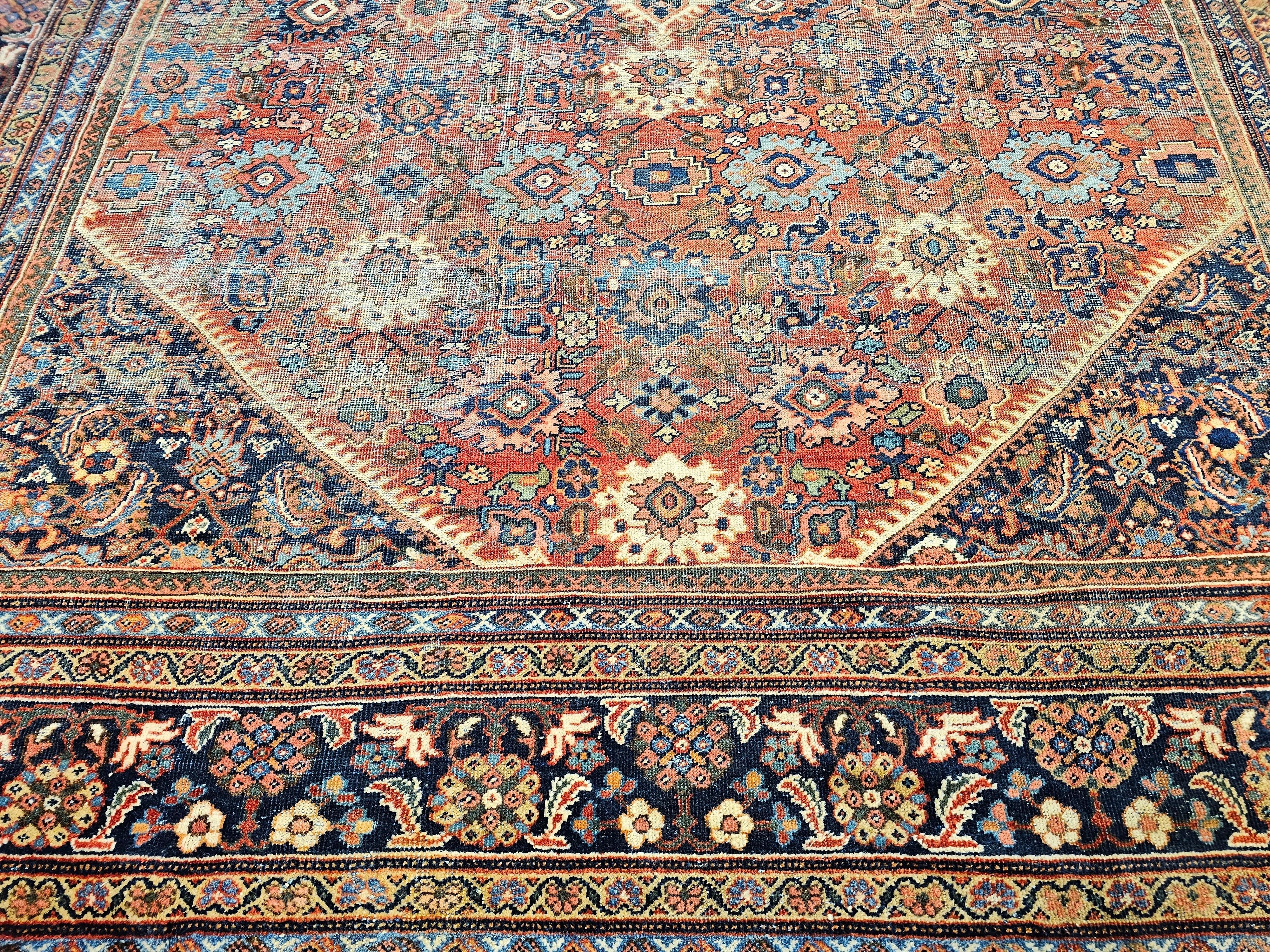Hand-Woven 19th Century Persian Mahal Sultanabad in Geometric Pattern in Rust-Red, Blue For Sale