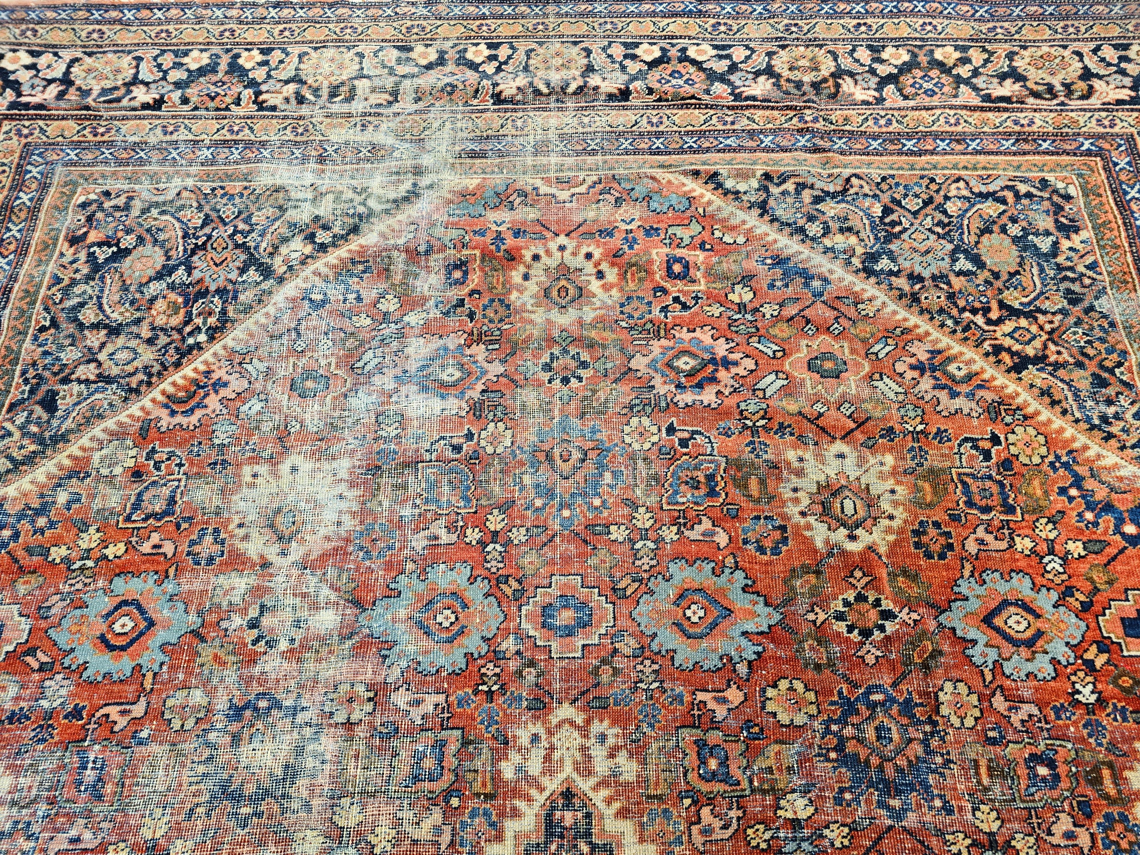 Wool 19th Century Persian Mahal Sultanabad in Geometric Pattern in Rust-Red, Blue For Sale