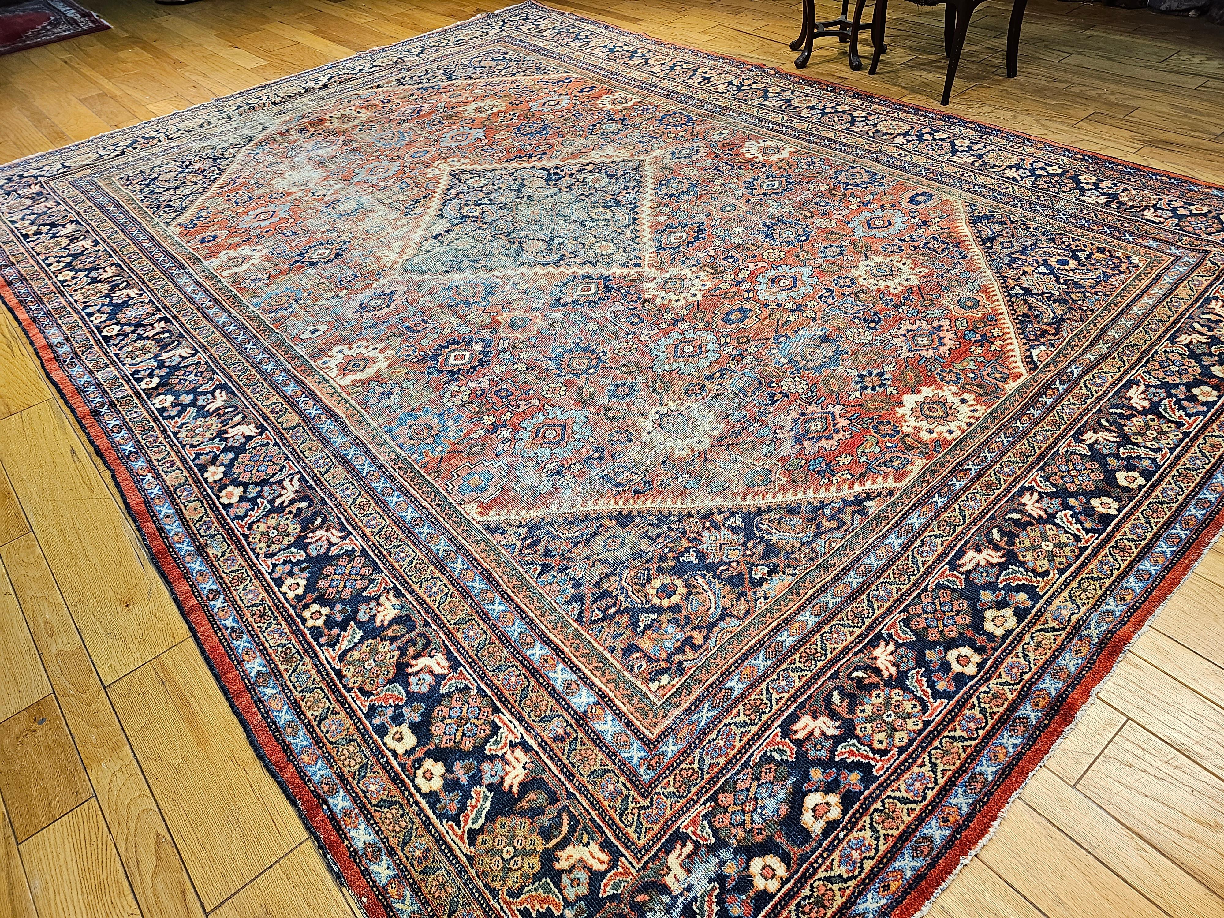 19th Century Persian Mahal Sultanabad in Geometric Pattern in Rust-Red, Blue For Sale 4