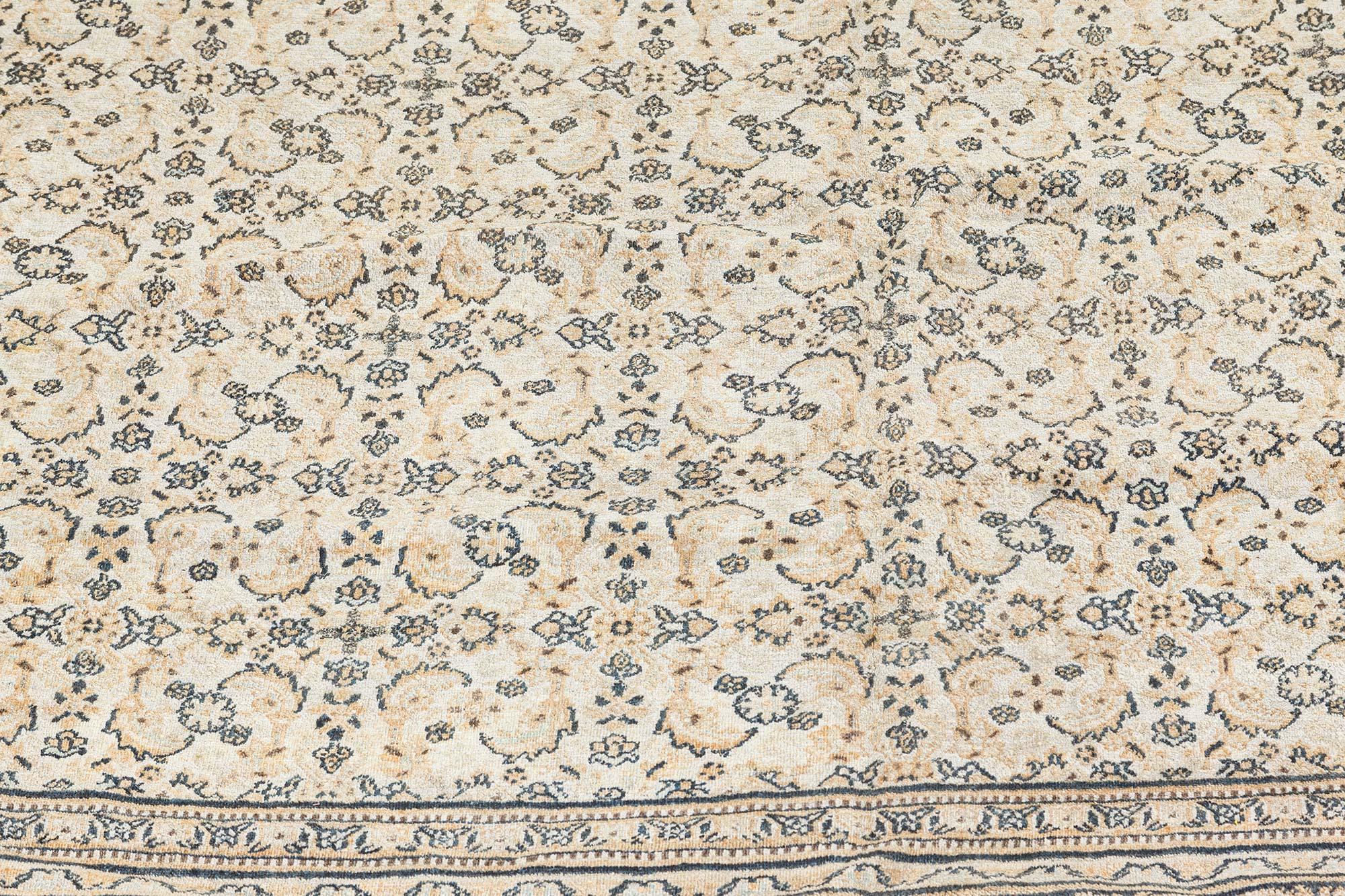 19th Century Persian Meshad Handmade Wool Carpet In Good Condition For Sale In New York, NY
