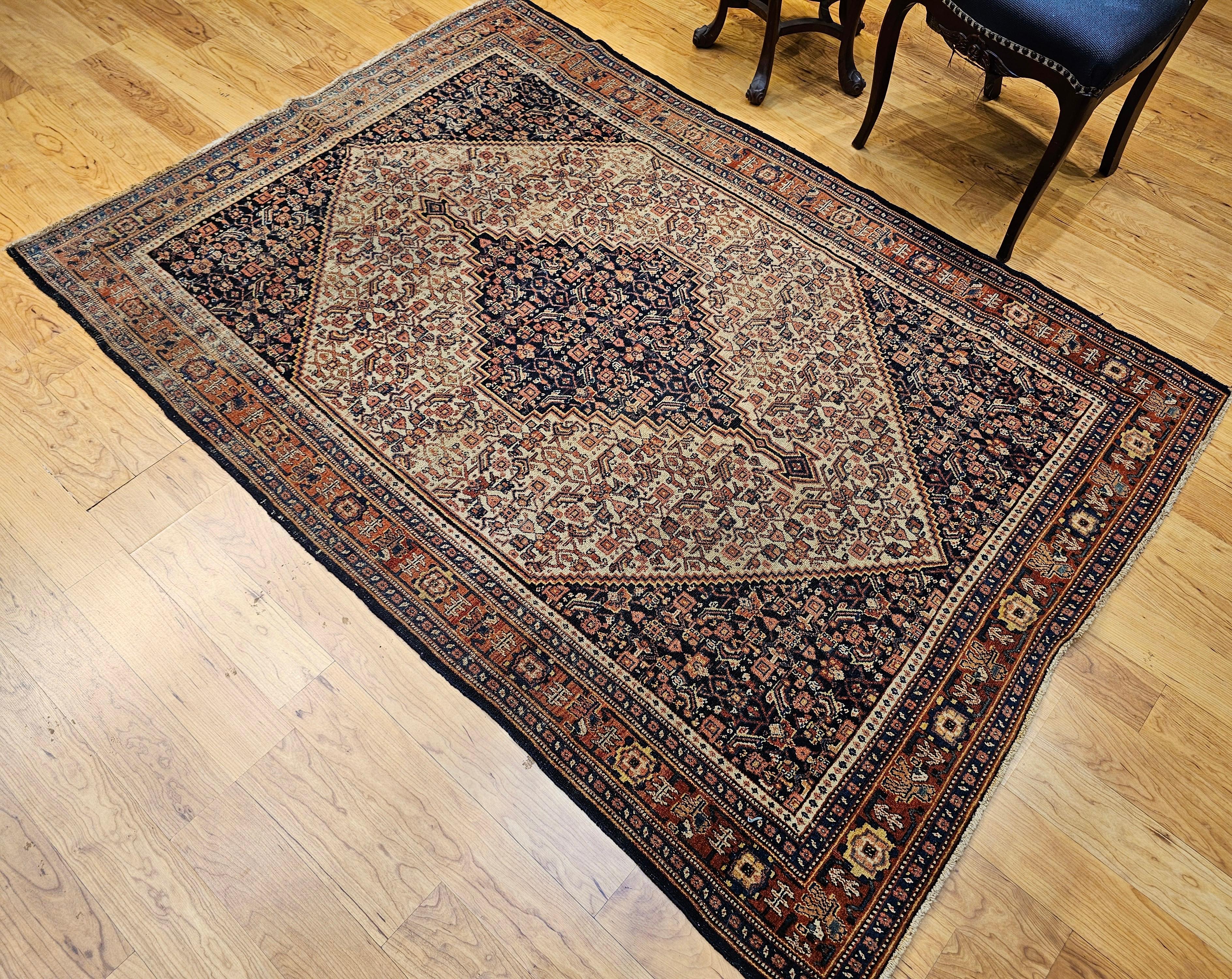 Persischer Senneh-Teppich des 19. Jahrhunderts mit geometrischem Muster in Elfenbein, Marineblau, Rost im Angebot 9