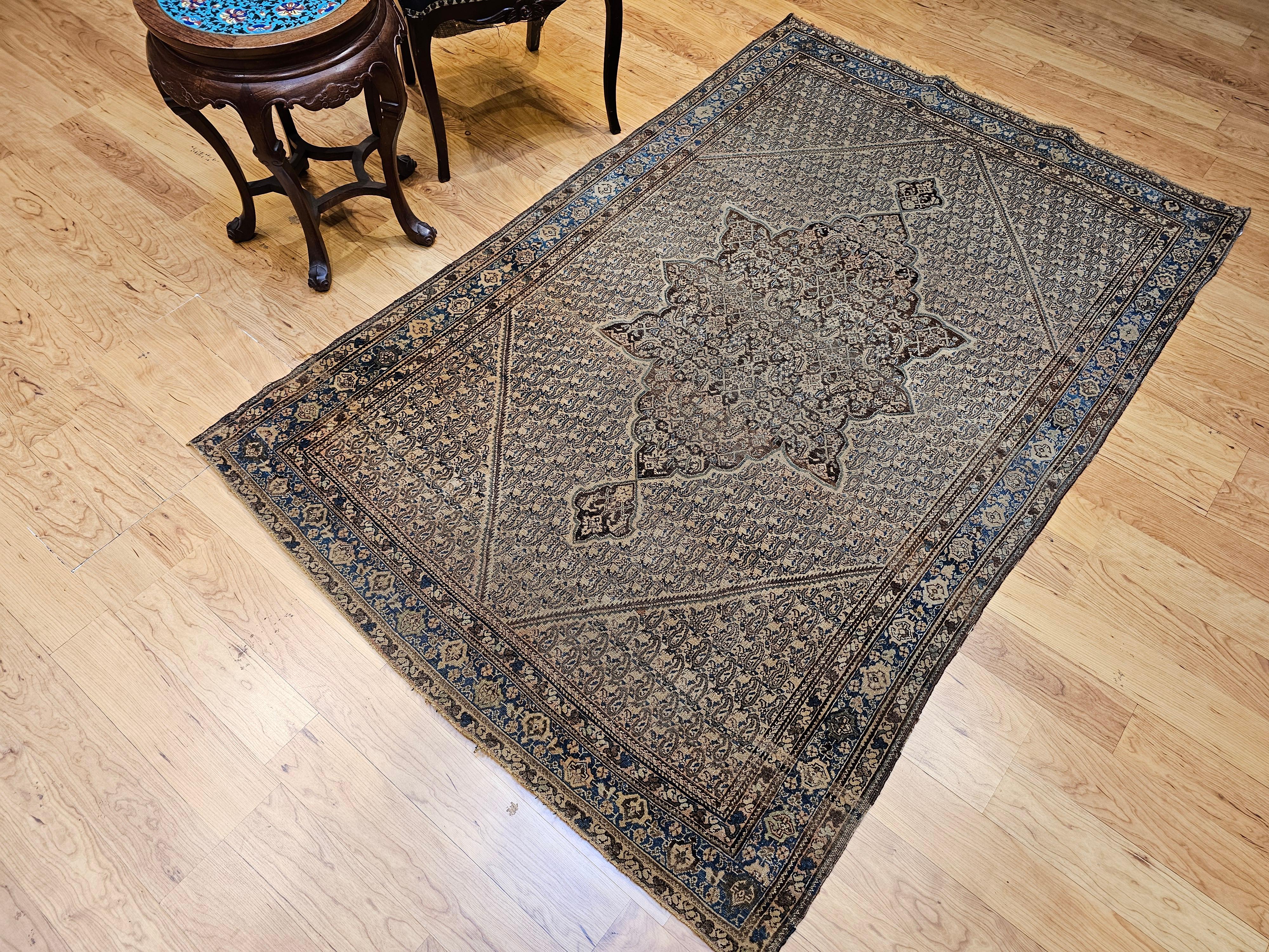 Senneh persan du 19ème siècle à motif Paisley en chocolat, Brown, French Blue en vente 11