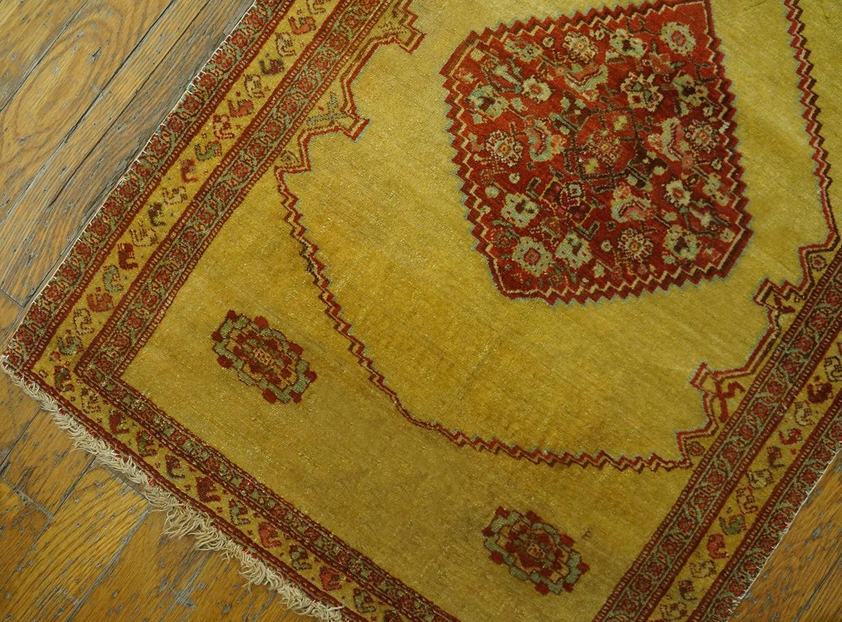 Wool 19th Century Persian Senneh Rug ( 2' x 2'10