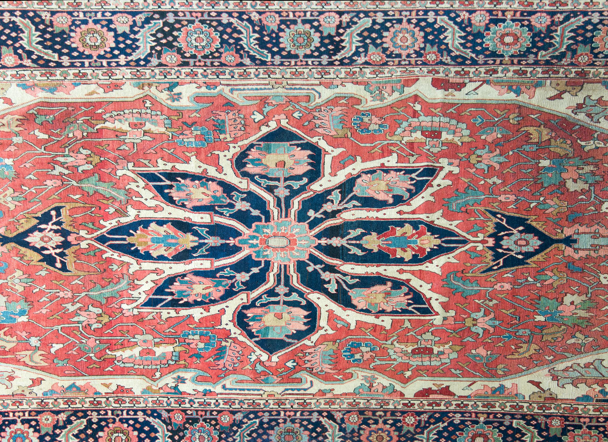 19th Century Persian Serapi Rug For Sale 1