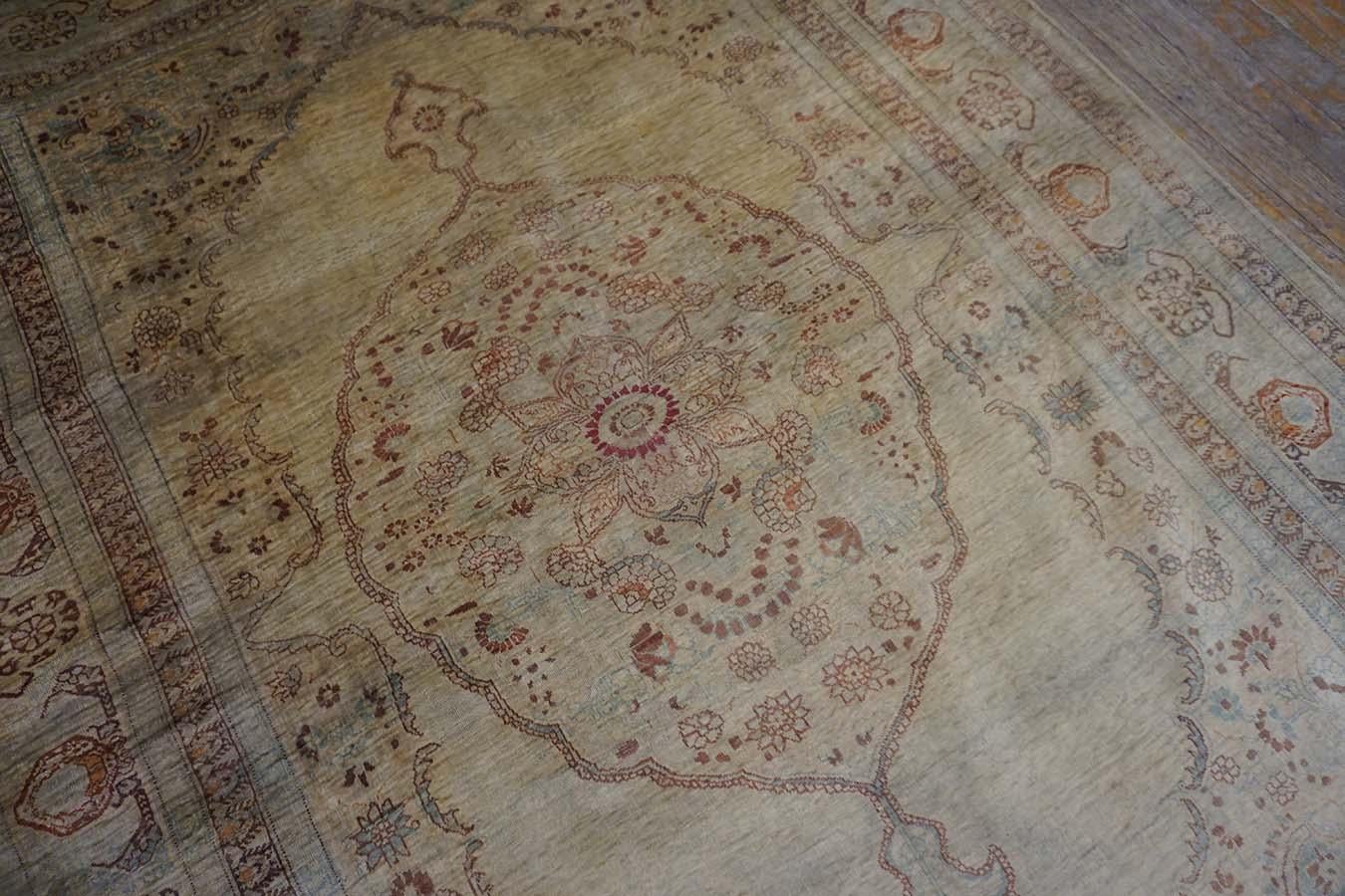 19th Century Persian Silk Tabriz Carpet  19th Century Persian Silk Tabriz Carpet For Sale 8
