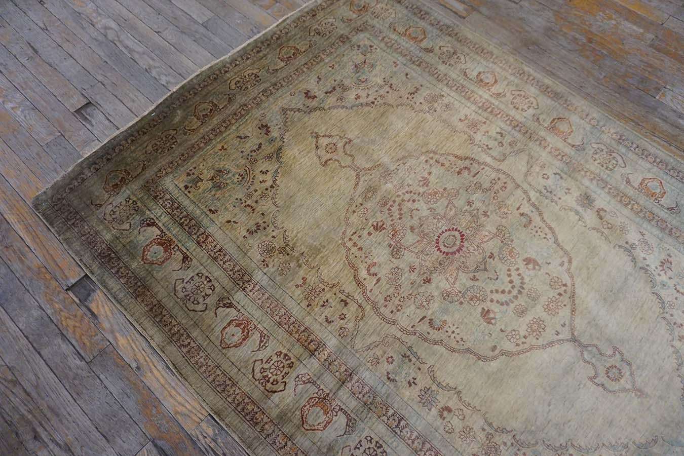 19th Century Persian Silk Tabriz Carpet  19th Century Persian Silk Tabriz Carpet For Sale 1